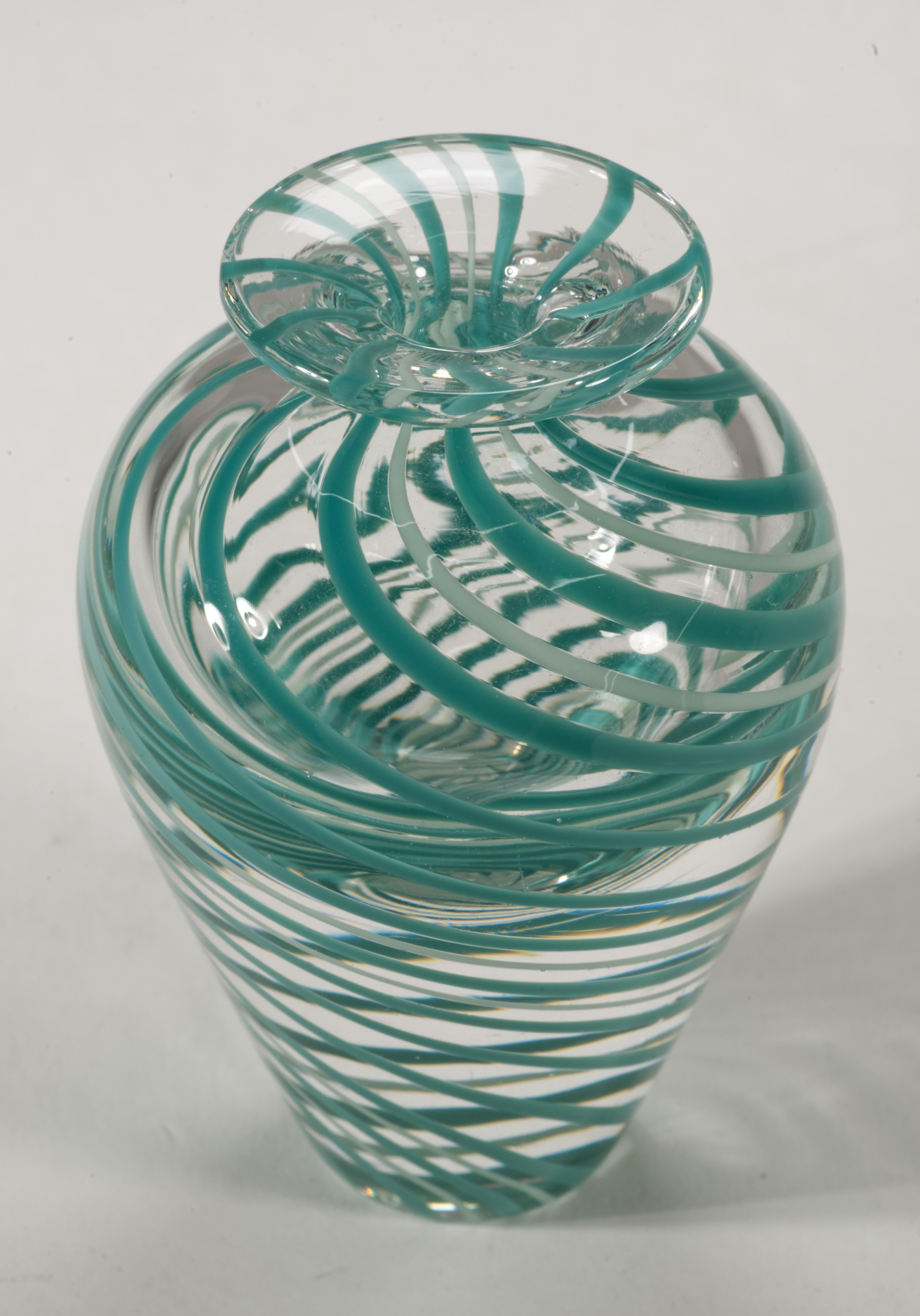 Postmoderne Vitrix Hot Glass Studio Op-Art vase à bourgeons, New York Art Glass en vente