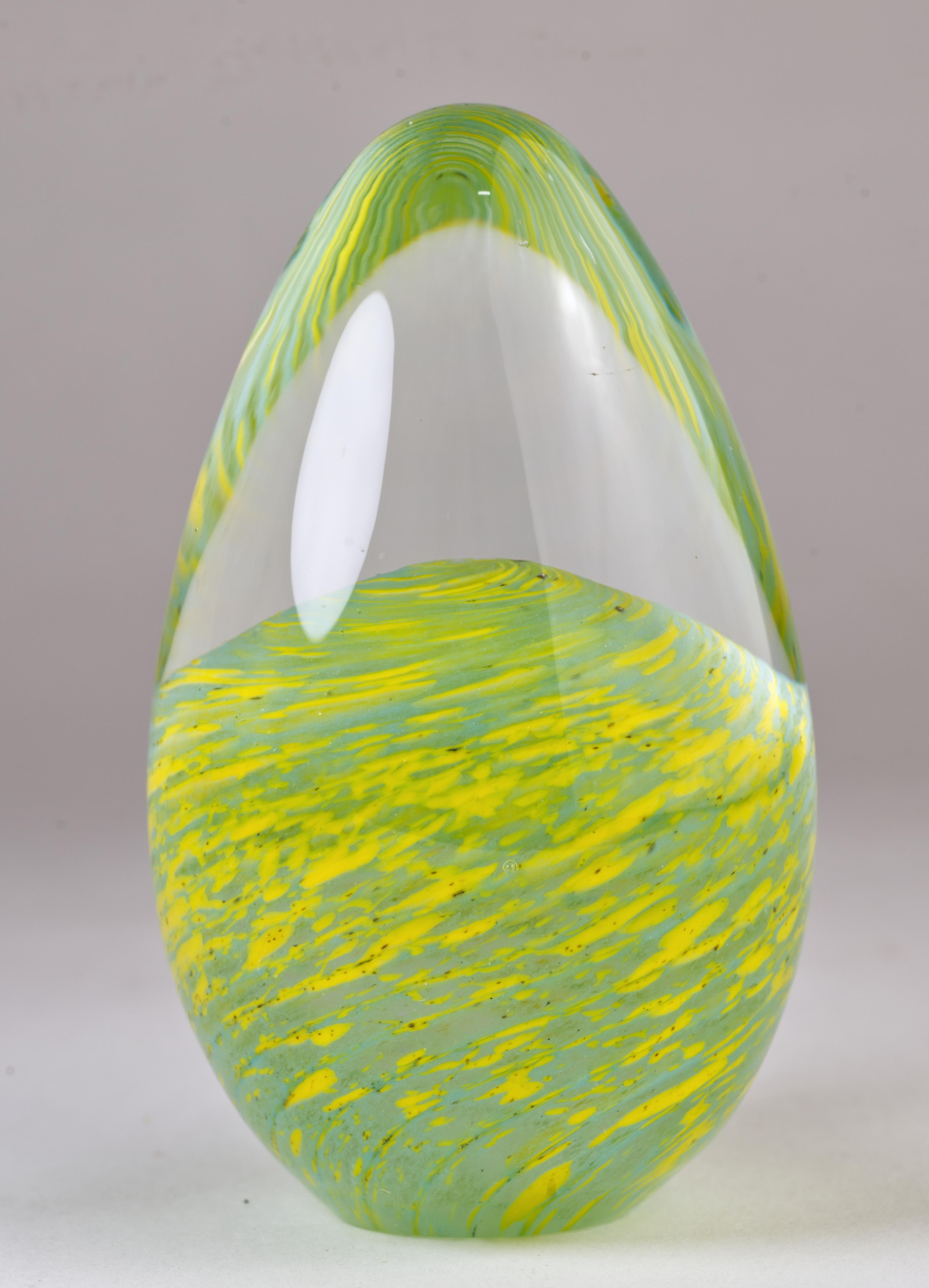 Américain Presse-papiers Vitrix Hot Glass Studio Op Art, New York Art Glass en vente
