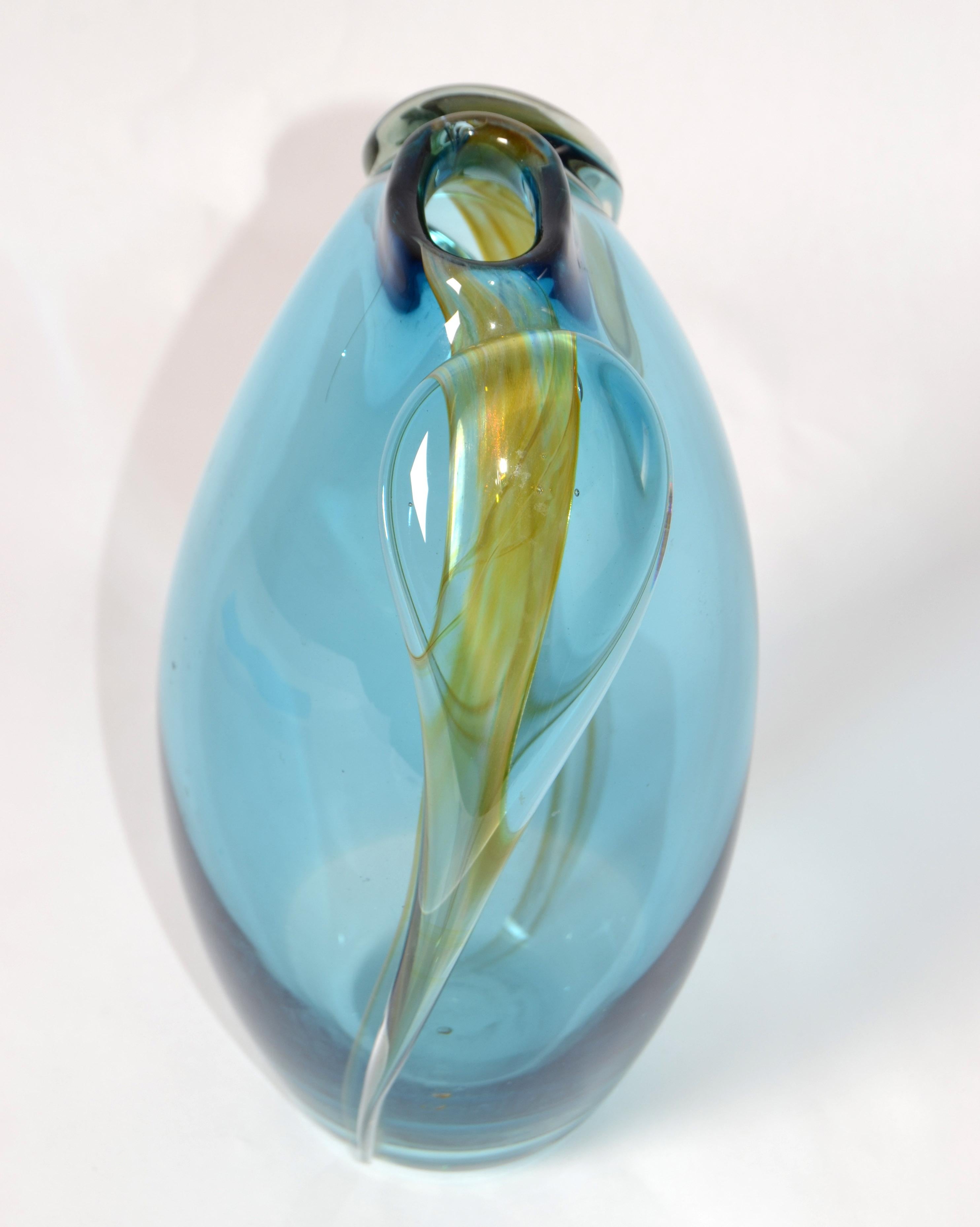 Vitrix Studio Blown Light Blue & Gold Art Glass Vase Thomas Buechner Op Art 80s In Good Condition For Sale In Miami, FL