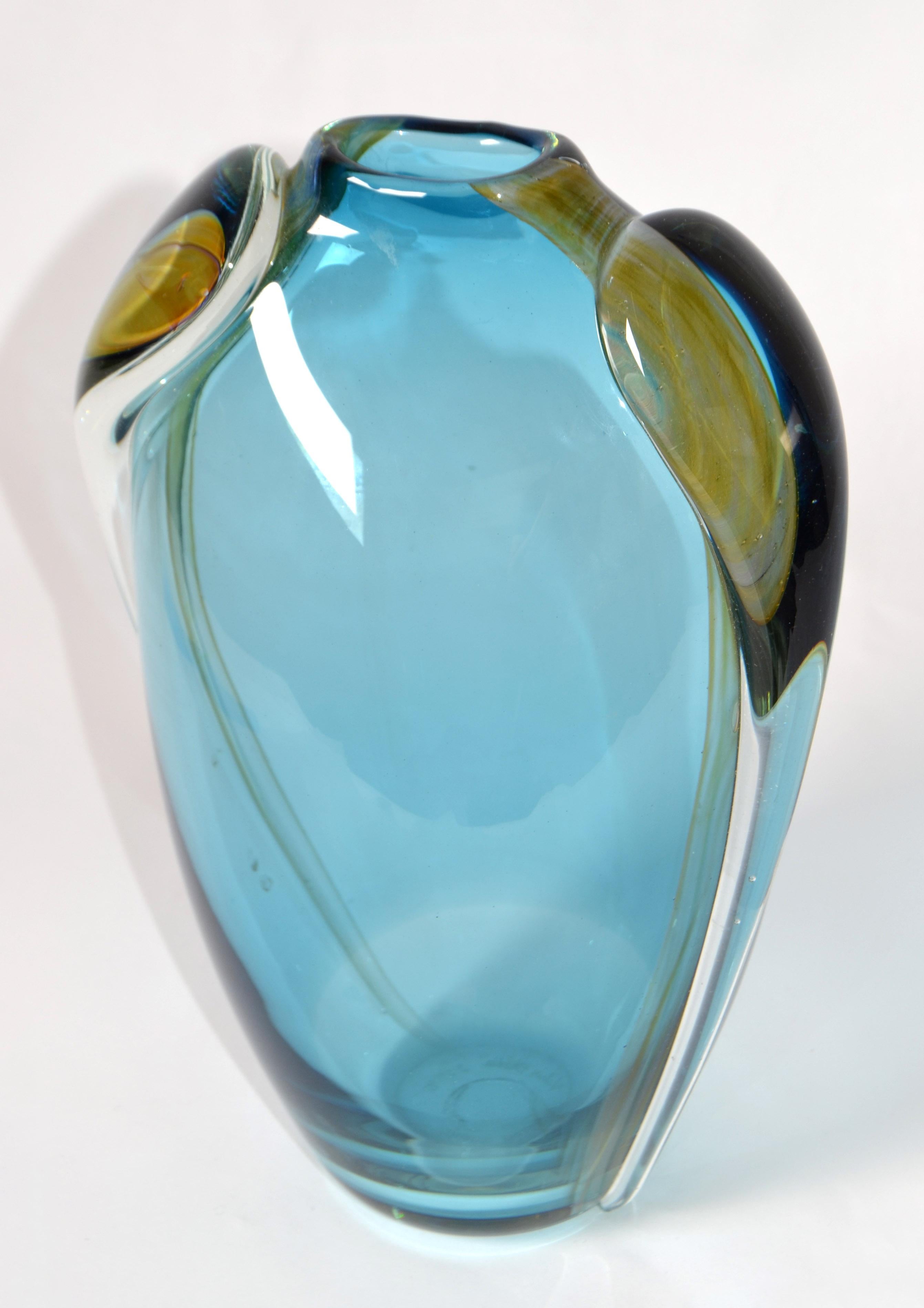 20th Century Vitrix Studio Blown Light Blue & Gold Art Glass Vase Thomas Buechner Op Art 80s For Sale