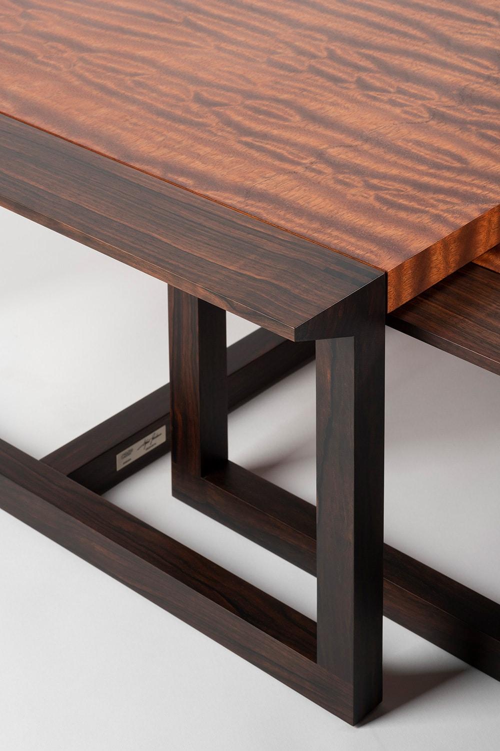 XXIe siècle et contemporain Vitruvio Mahogany Pomelè Medium Coffee Table en vente