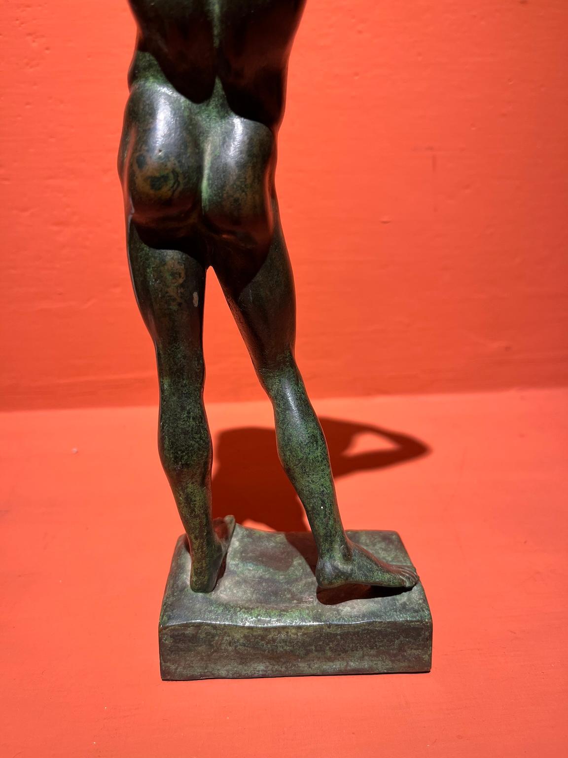Statua bronzetto figurativo mitologico nudo manierismo del XIX secolo en vente 2
