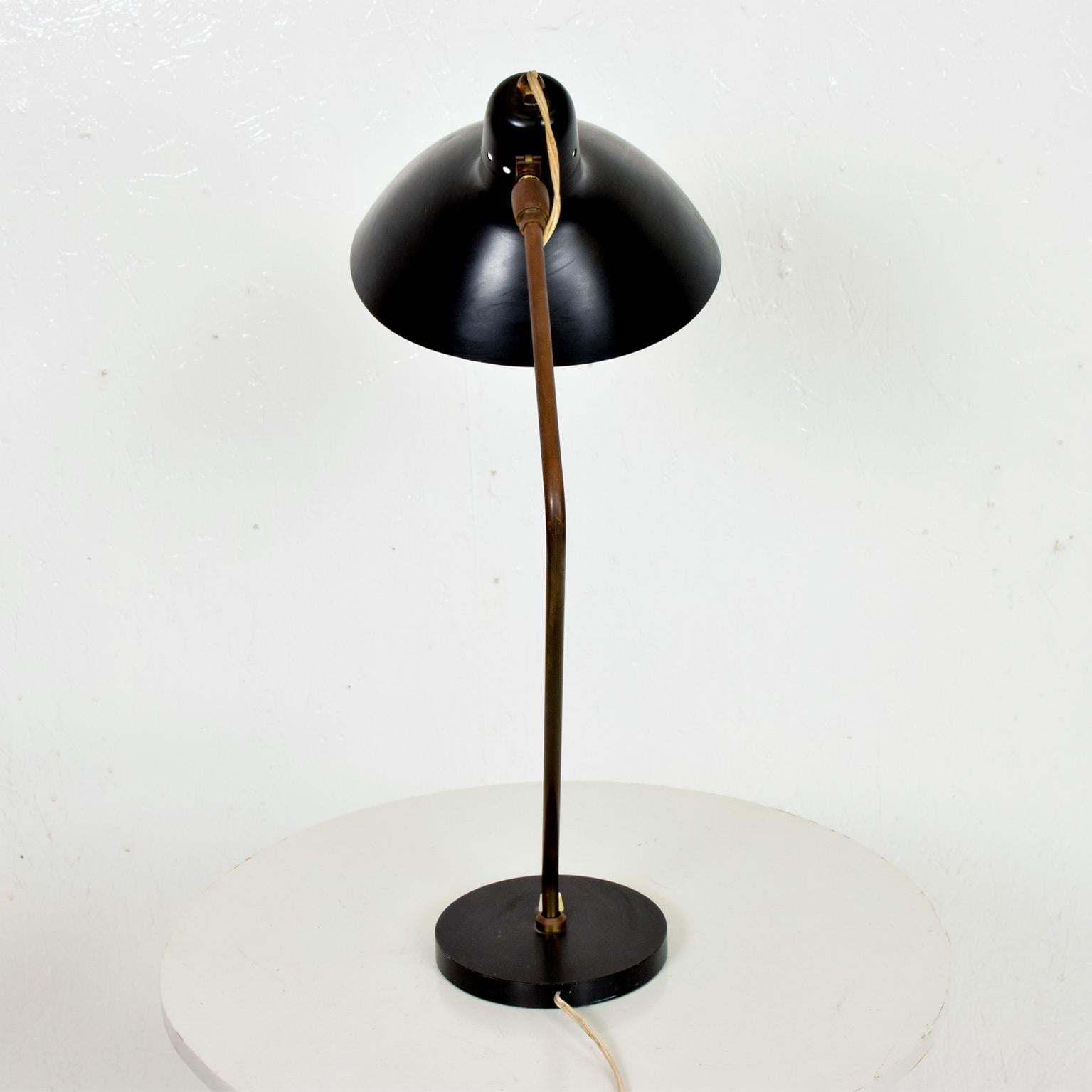 Patinated Vittoriano Vigano French Table Desk Lamp, after Serge Mouille
