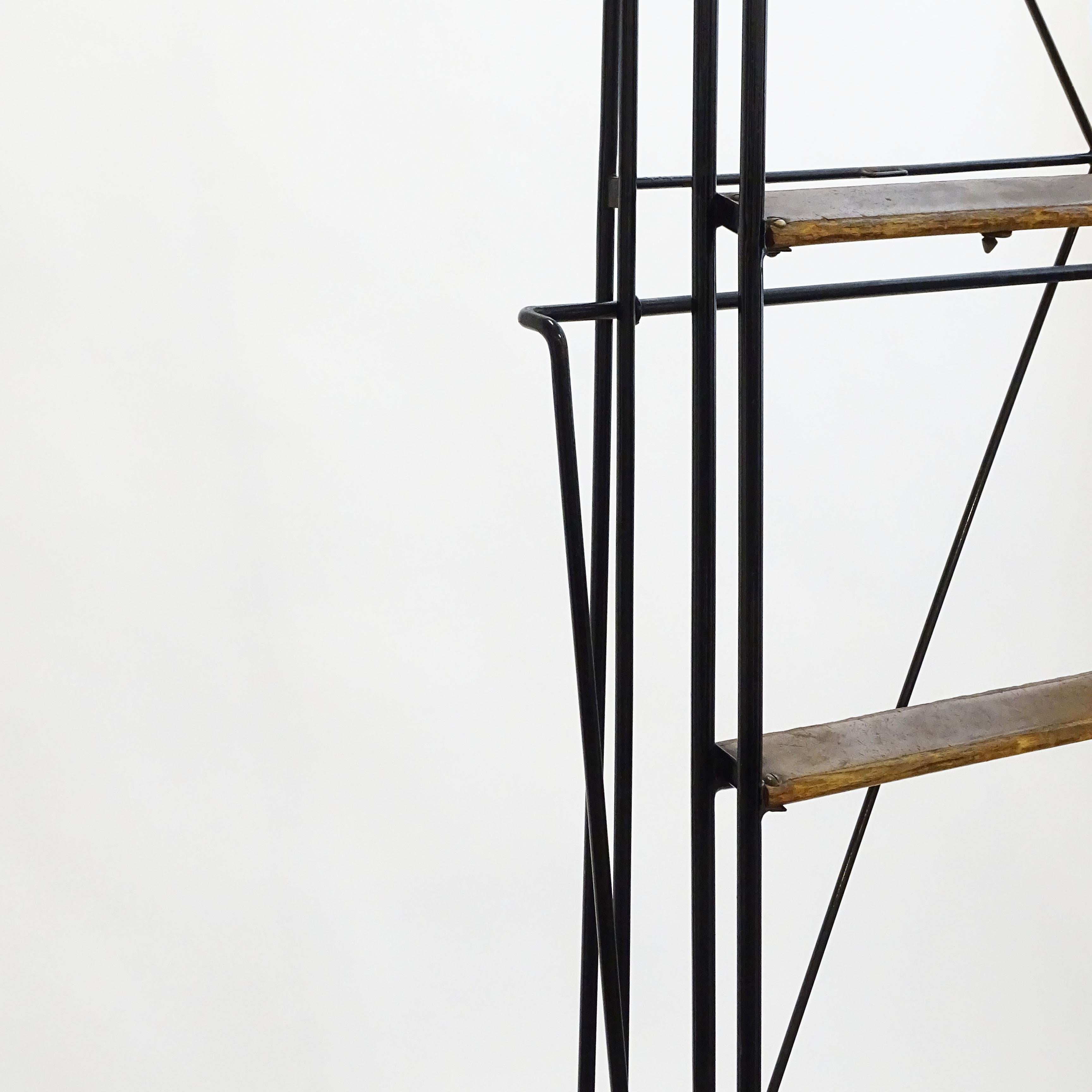 Vittoriano Viganò Minimal Floor Library Ladder for Azucena, Italy 1950 5