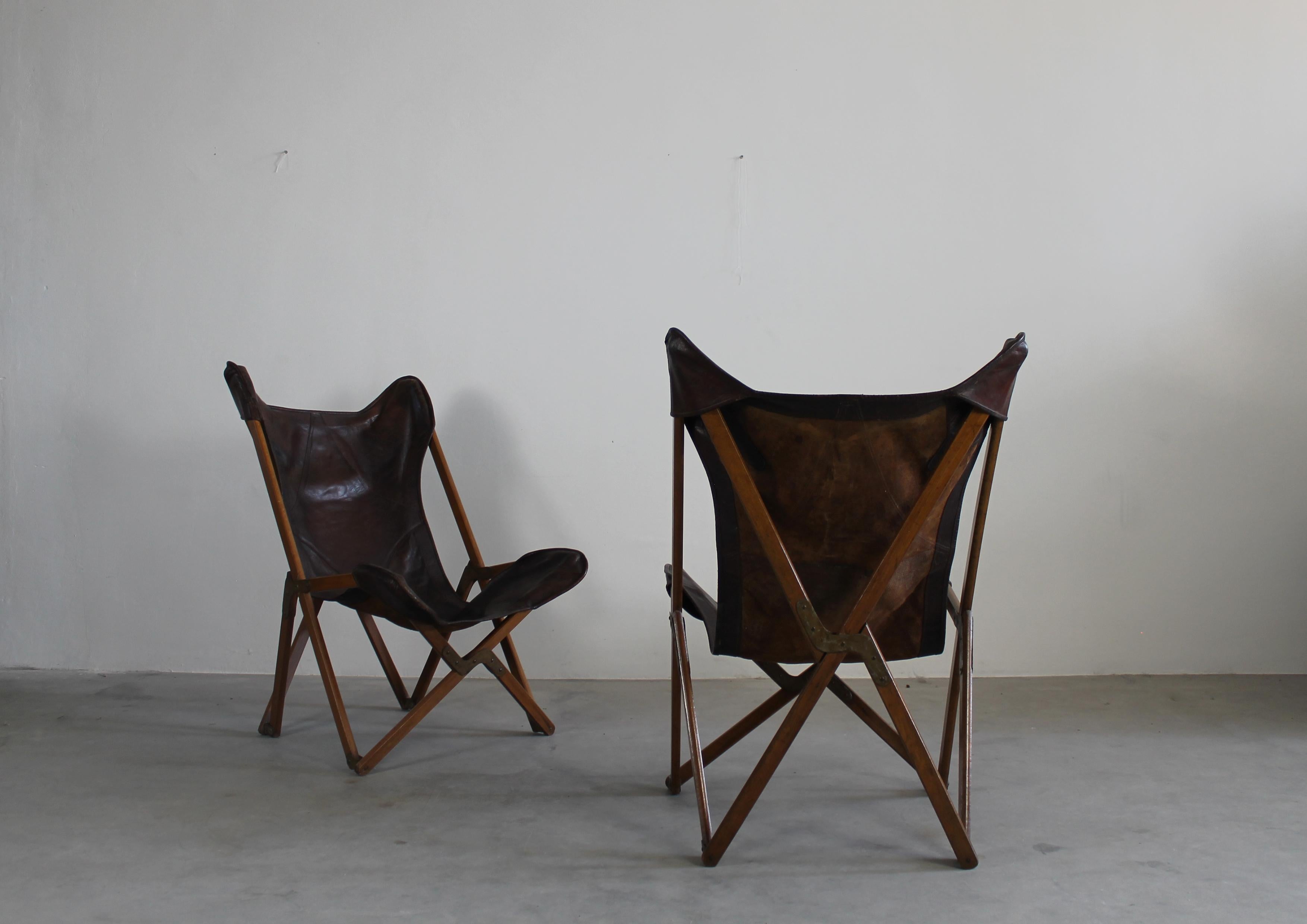 Libico Vittoriano Viganò Set of Two Tripolina Folding Chairs in Leather 1930s Italy in vendita