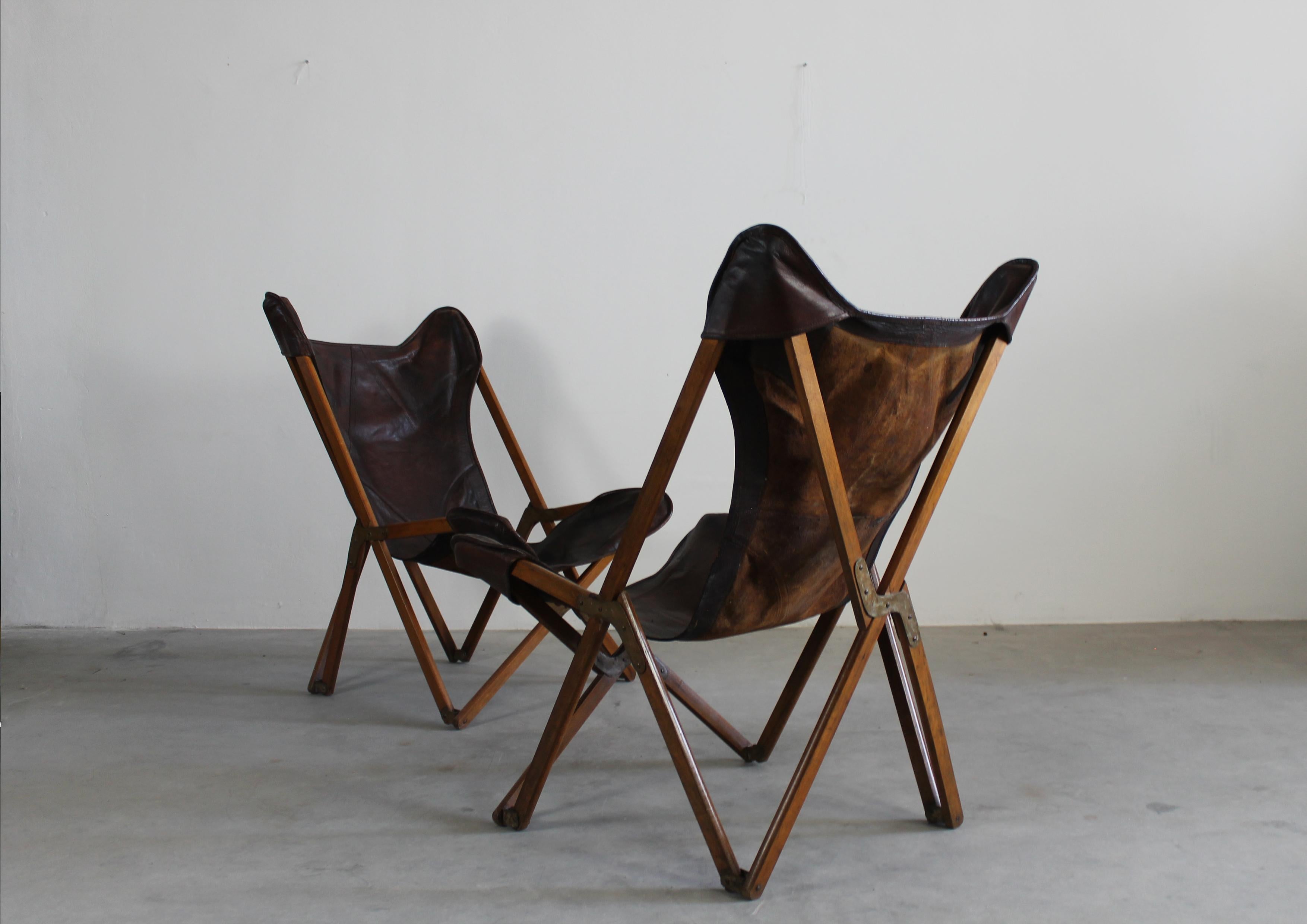Altro Vittoriano Viganò Set of Two Tripolina Folding Chairs in Leather 1930s Italy in vendita