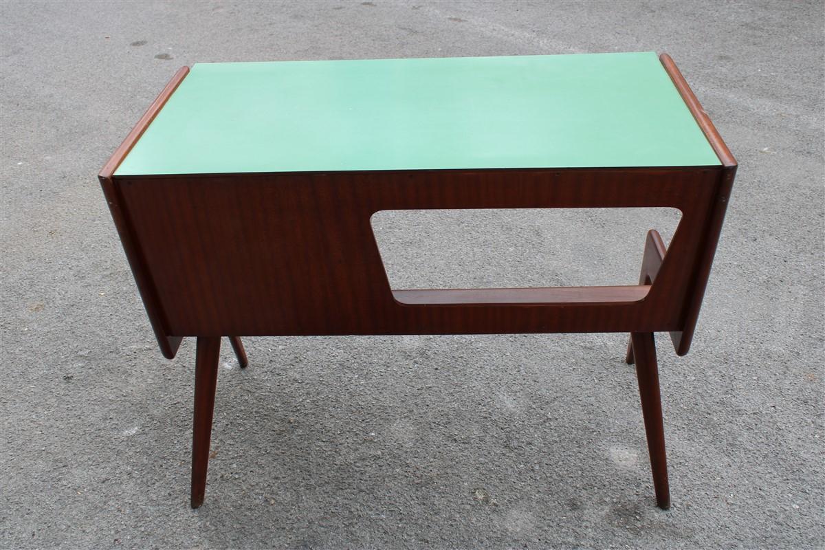 Mid-20th Century Vittorio Dassi Desk Minimal Geometric Mahogany and Laminate Midcentury For Sale