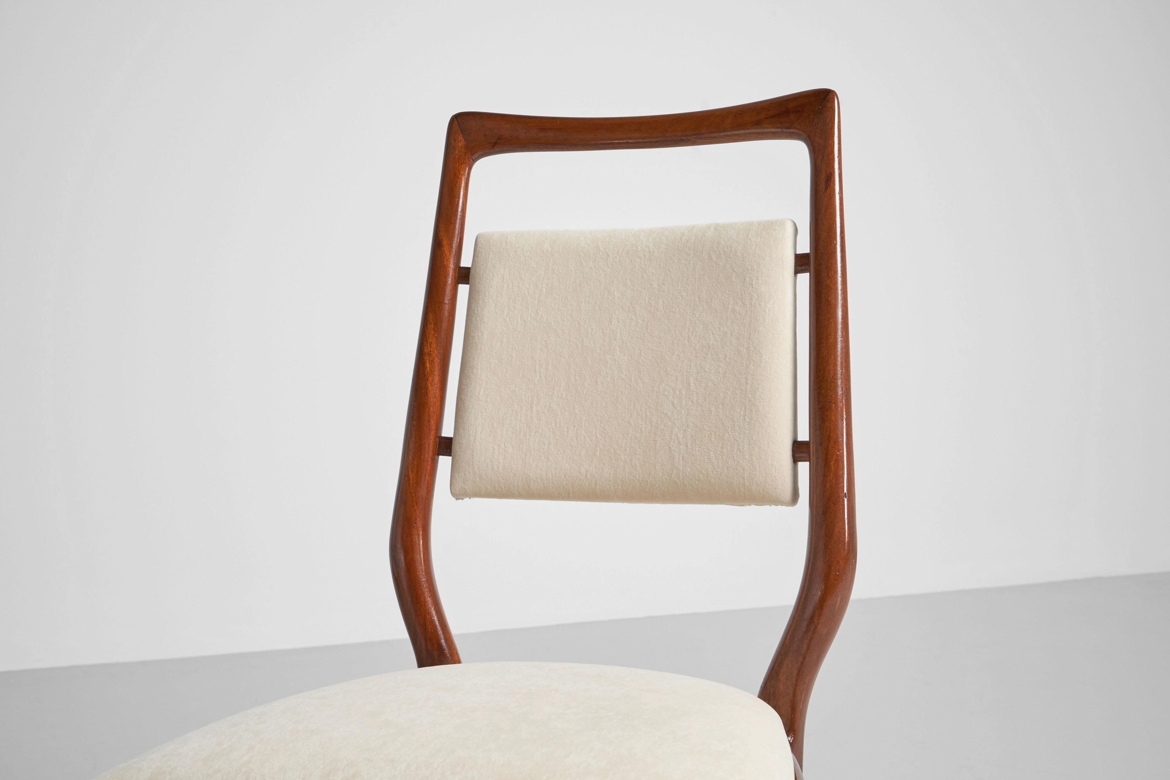 Mid-20th Century Vittorio Dassi dining chairs Italy 1950 For Sale