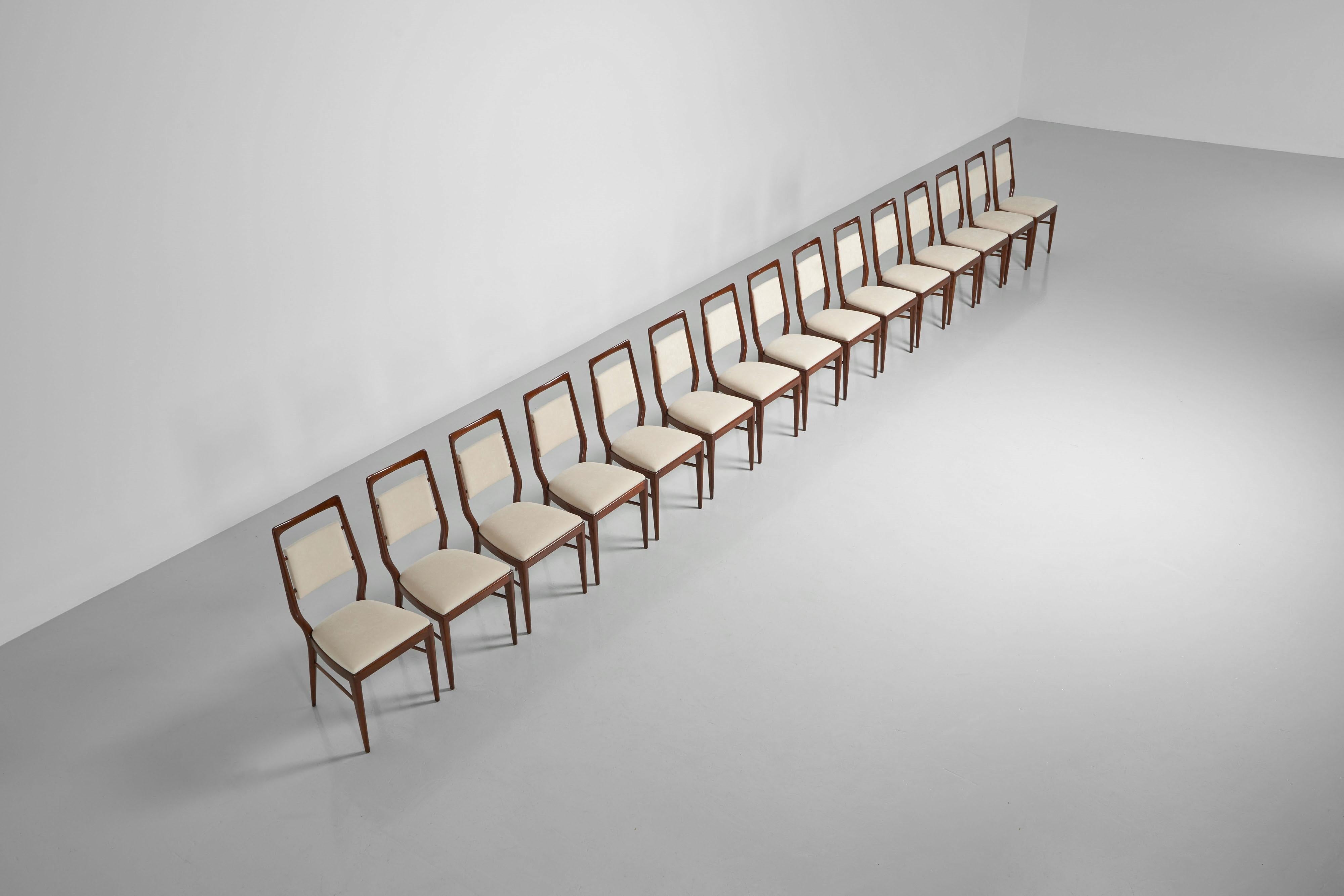 Vittorio Dassi dining chairs Italy 1950 For Sale 5