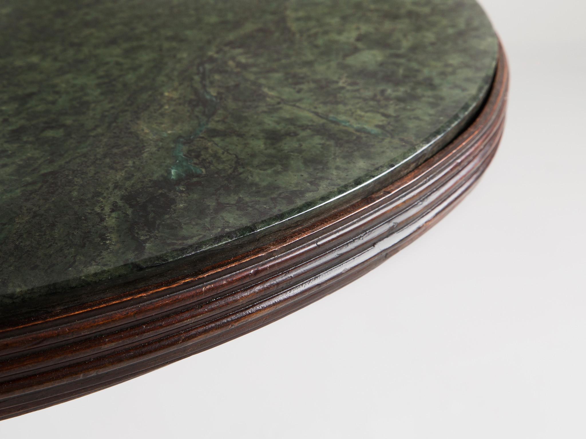 Lacquered Vittorio Dassi Elegant Console Table  For Sale