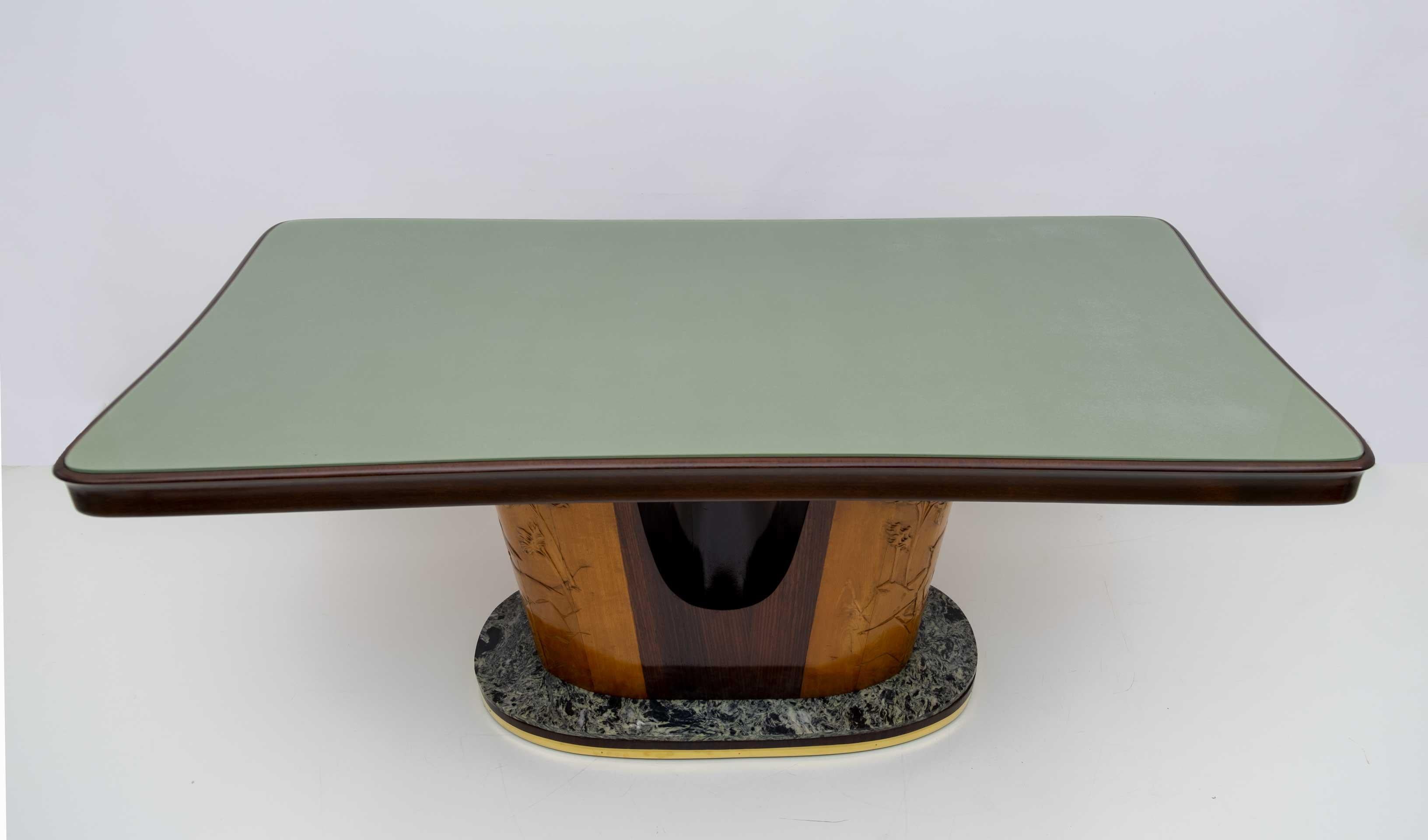 Mid-20th Century Vittorio Dassi Iconic Design Mid-Century Modern Italian Dining Table, 1950s For Sale