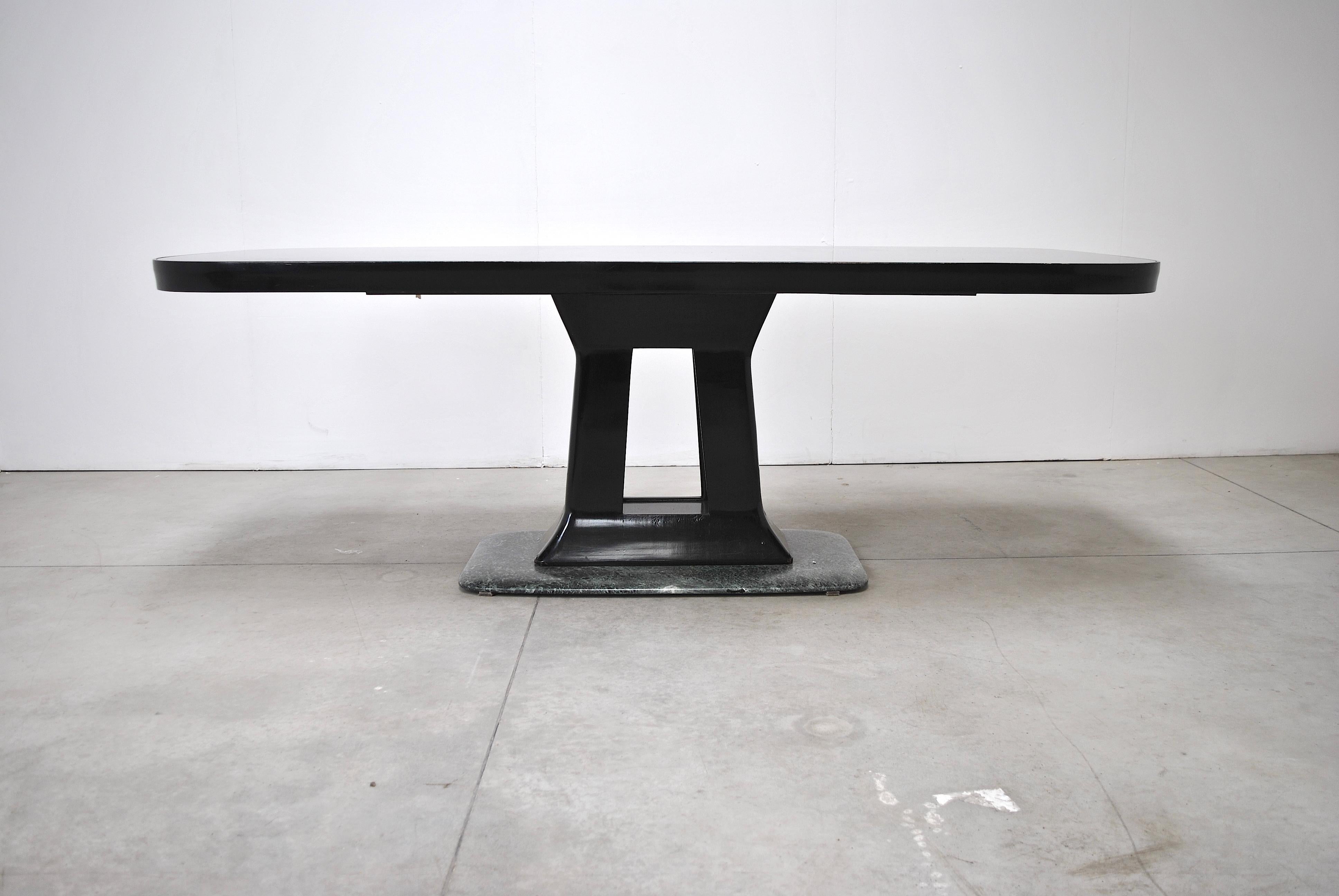Vittorio Dassi Italian Art Deco Dining Table with Marble Base, 1940s In Good Condition In bari, IT