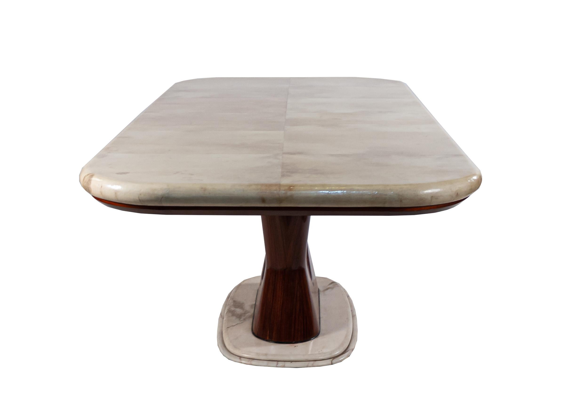 Vittorio Dassi Italian Midcentury Parchment and Rosewood Dining Table In Good Condition For Sale In New York, NY