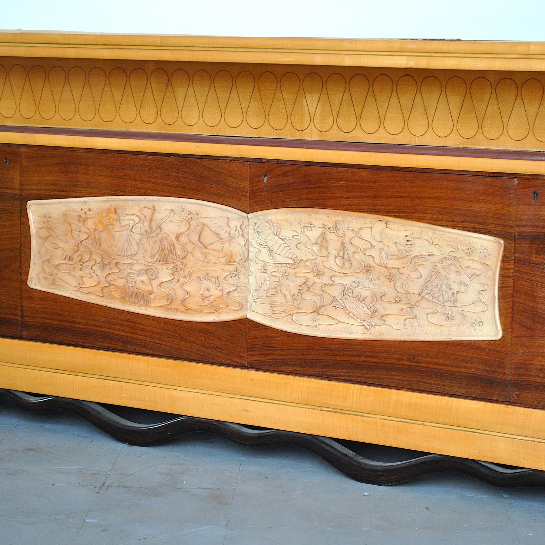 Wood Vittorio Dassi Italian Mid Century Sideboard Credenza Cabinet, 40s