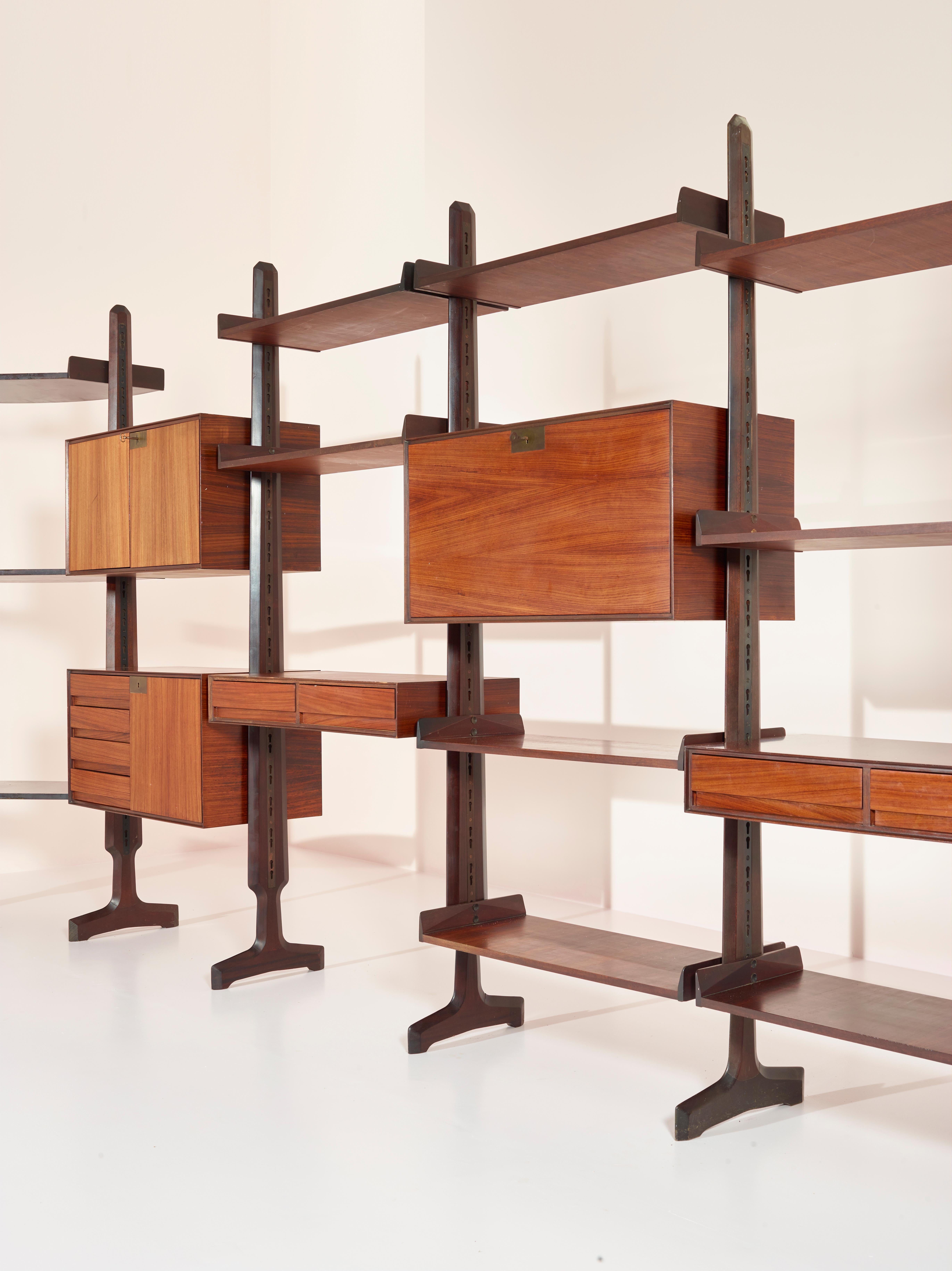 Vittorio Dassi Large Teak Wall Unit with Shelves and Storage Units, Italy, 1950s 2
