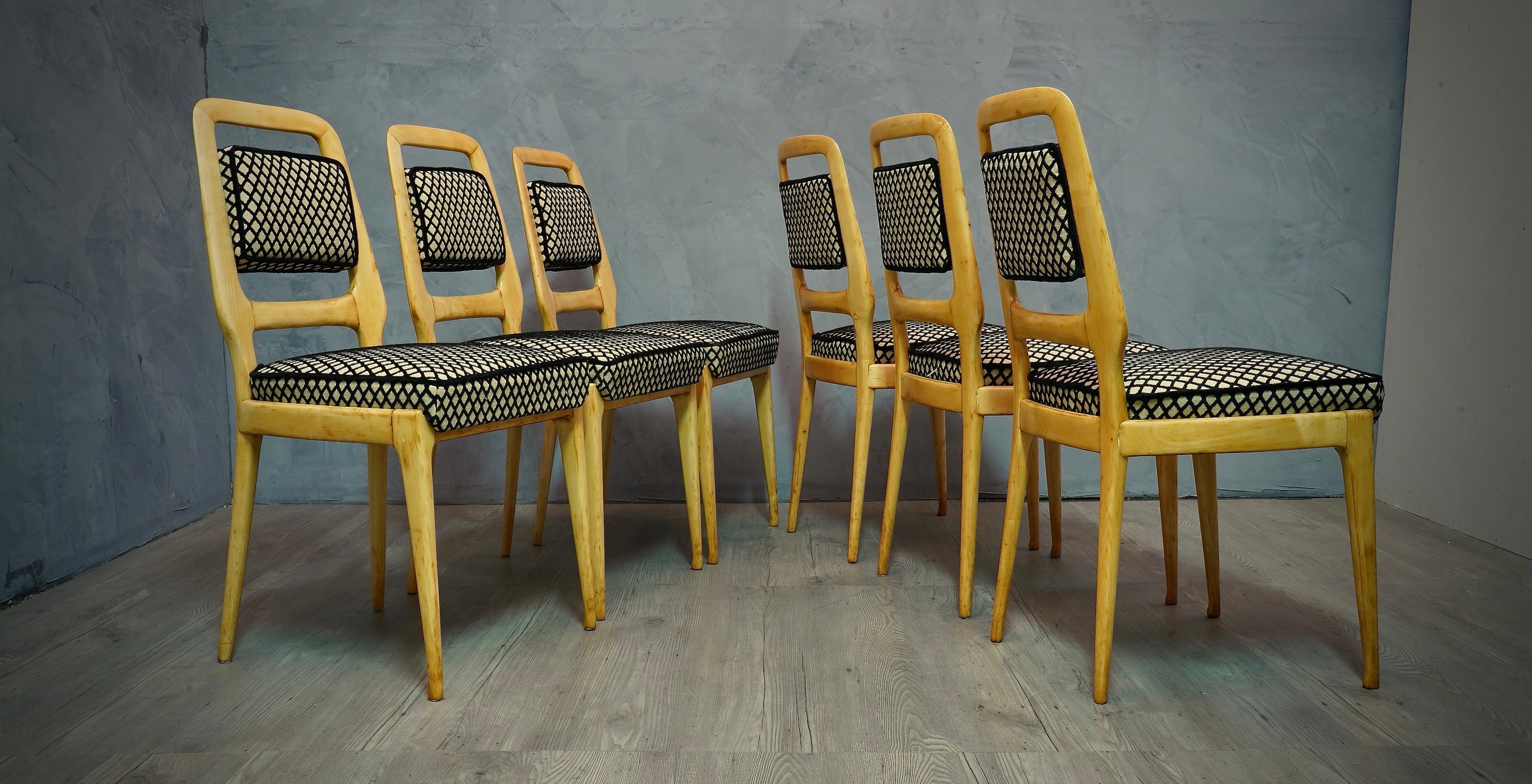 Vittorio Dassi Maple Wood and Velvet Midcentury Dinning Chairs, 1950 For Sale 1