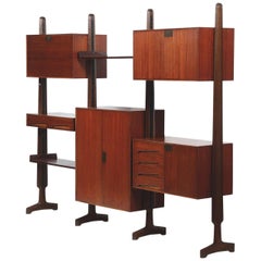 Vittorio Dassi Mid-Century Modern Bookcase in Wood with Shelves