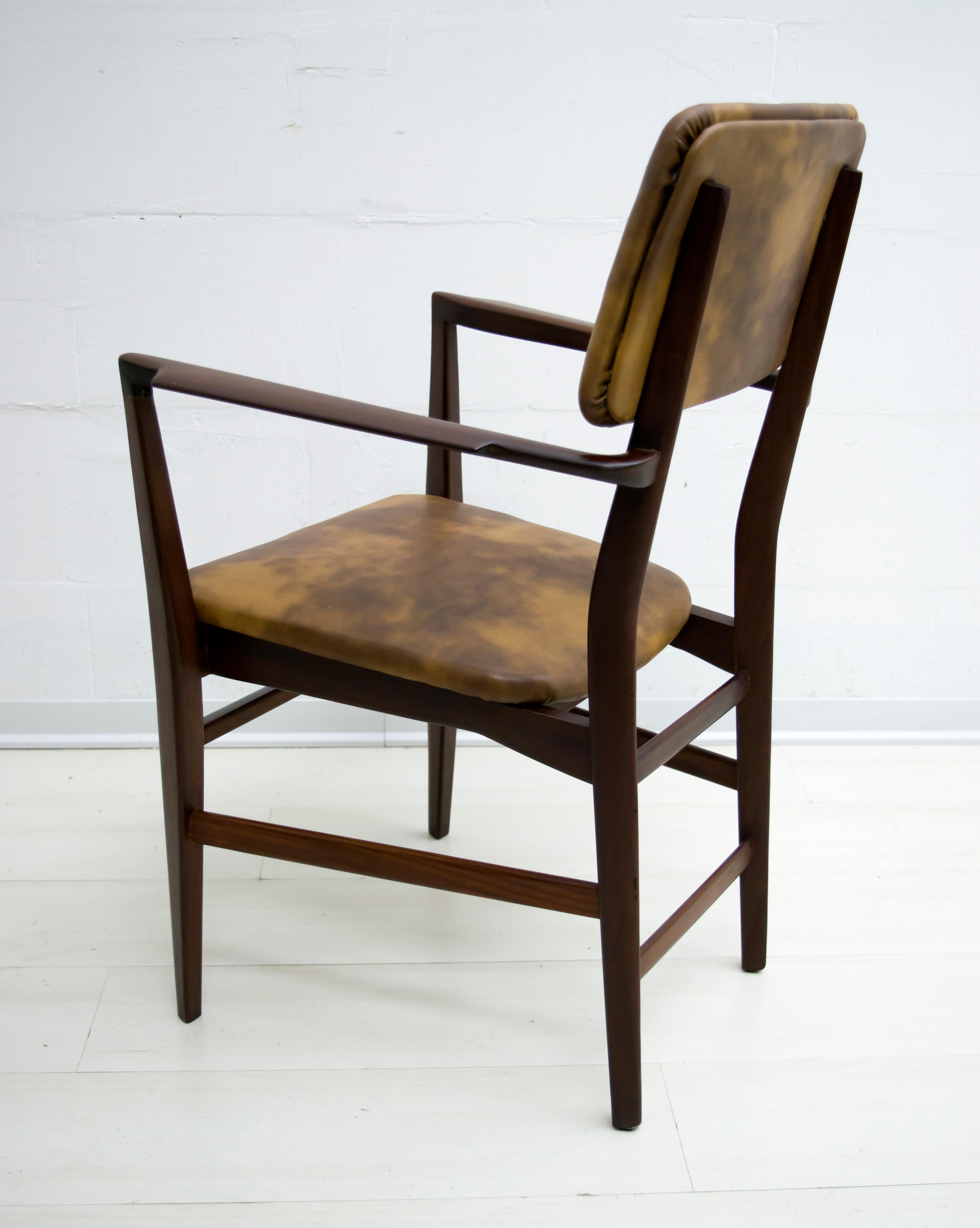 Bureau et chaise italiens en teck de style mi-siècle moderne Vittorio Dassi, années 1950 en vente 9