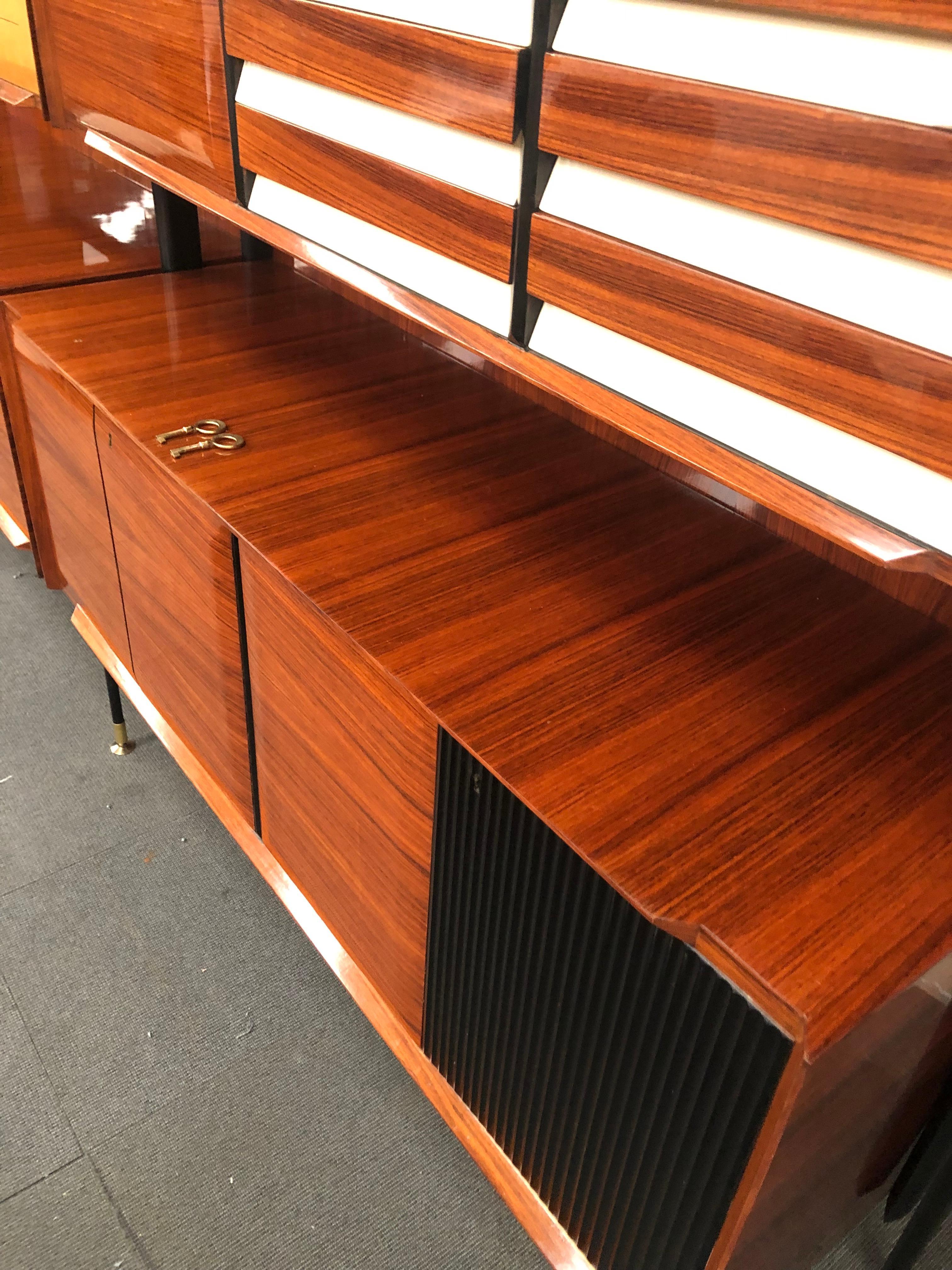 Brass Vittorio Dassi Monumental Wall Unit / Dry Bar for Mobili Cantù, Italy, 1950
