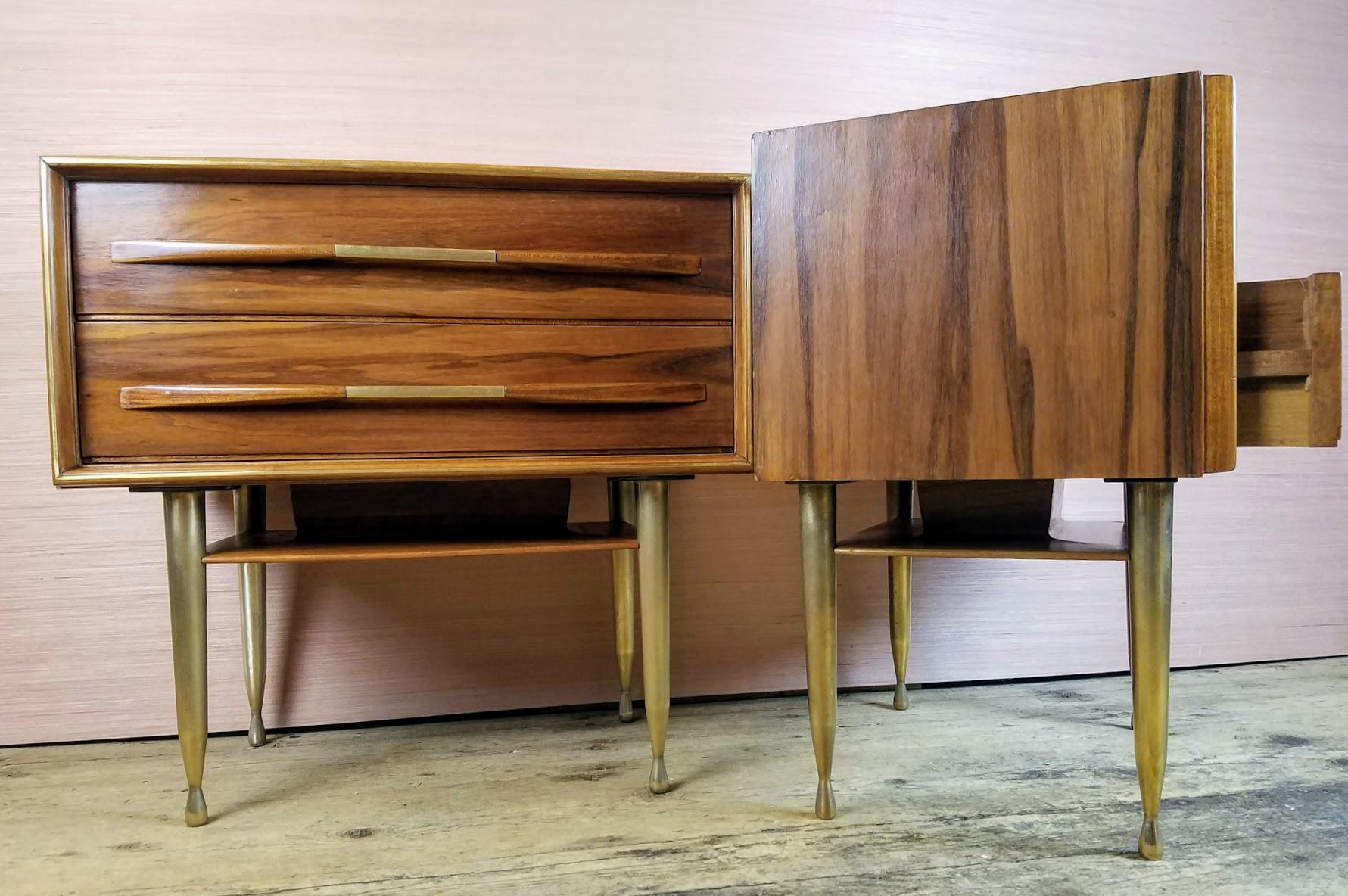 Vittorio Dassi Pair of End Tables / Nightstands, Italy, Mid-1950s In Good Condition In Camden, ME