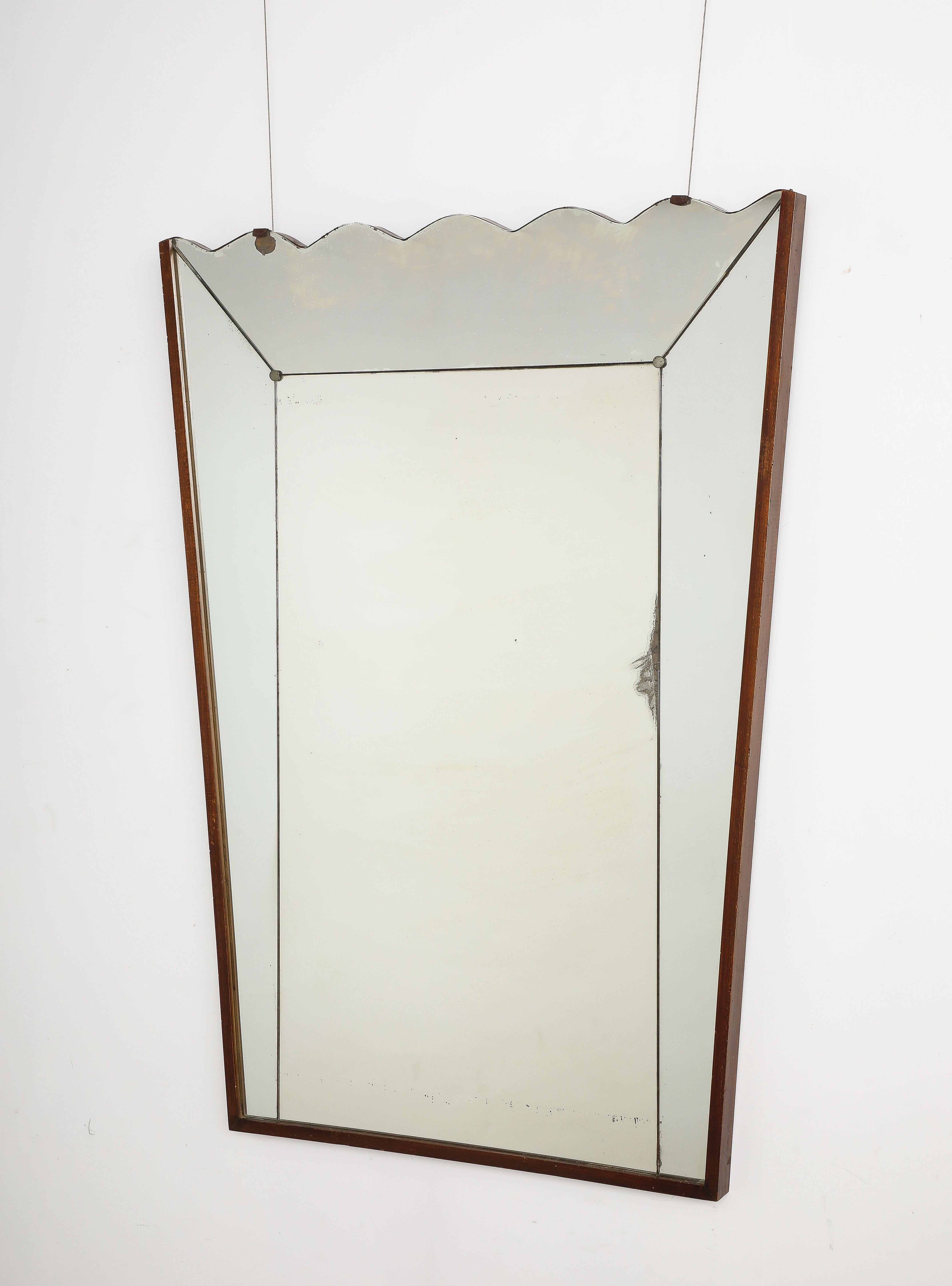 Glass Vittorio Dassi Scalloped Wood Wall Mirror, Italy circa 1940  For Sale