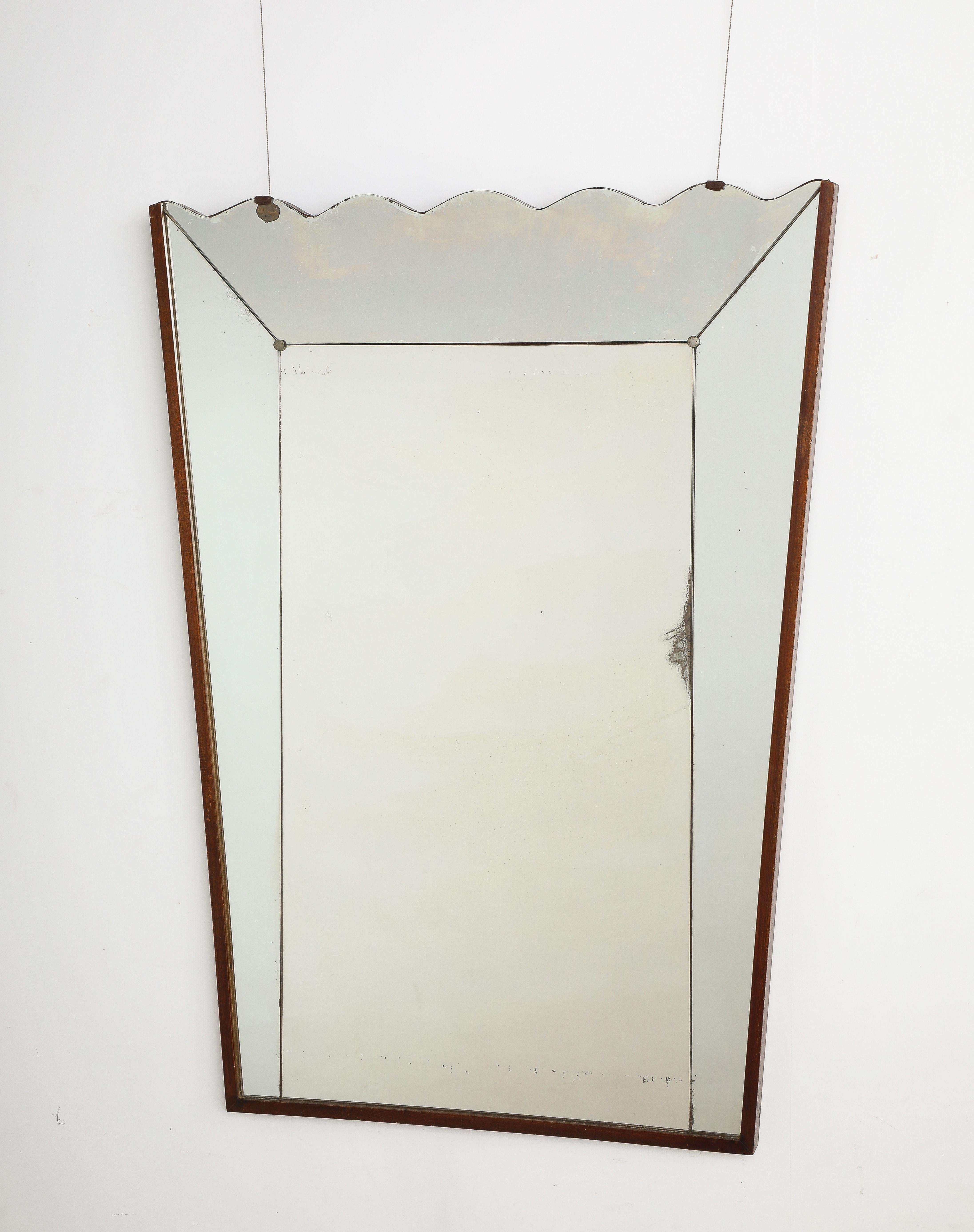 Vittorio Dassi Scalloped Wood Wall Mirror, Italy circa 1940  For Sale 1
