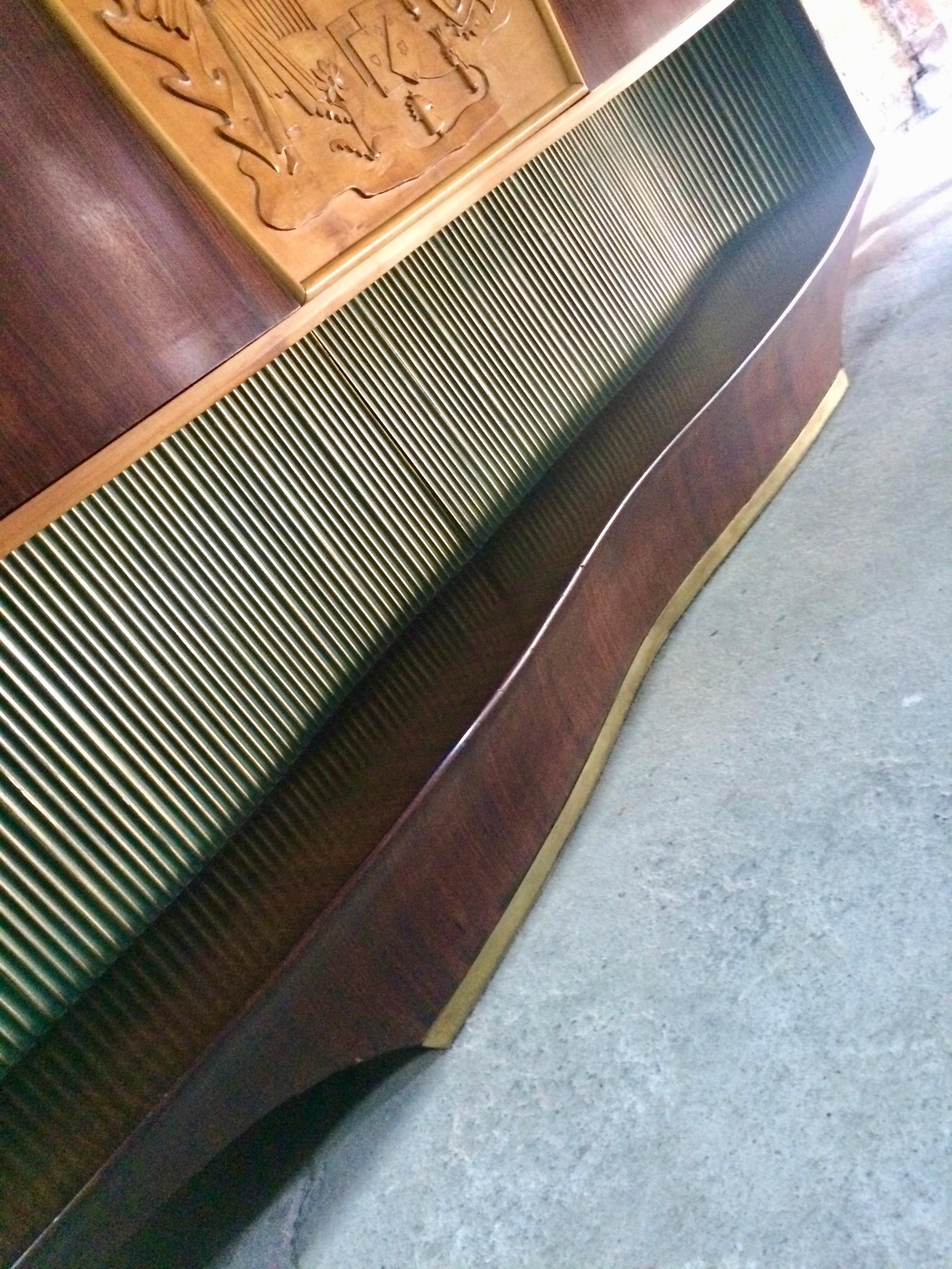 Vittorio Dassi Sideboard Credenza Rosewood Midcentury, Italy, 1950s In Good Condition In Longdon, Tewkesbury