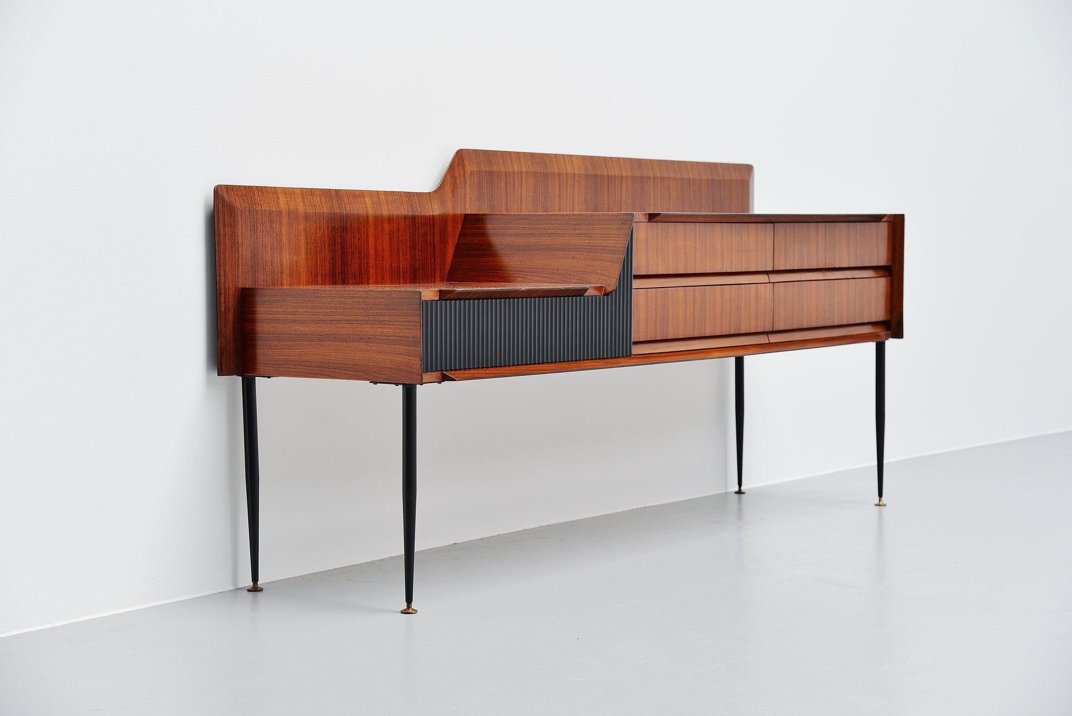 Vittorio Dassi Sideboard in Rosewood, Italy, 1950 2