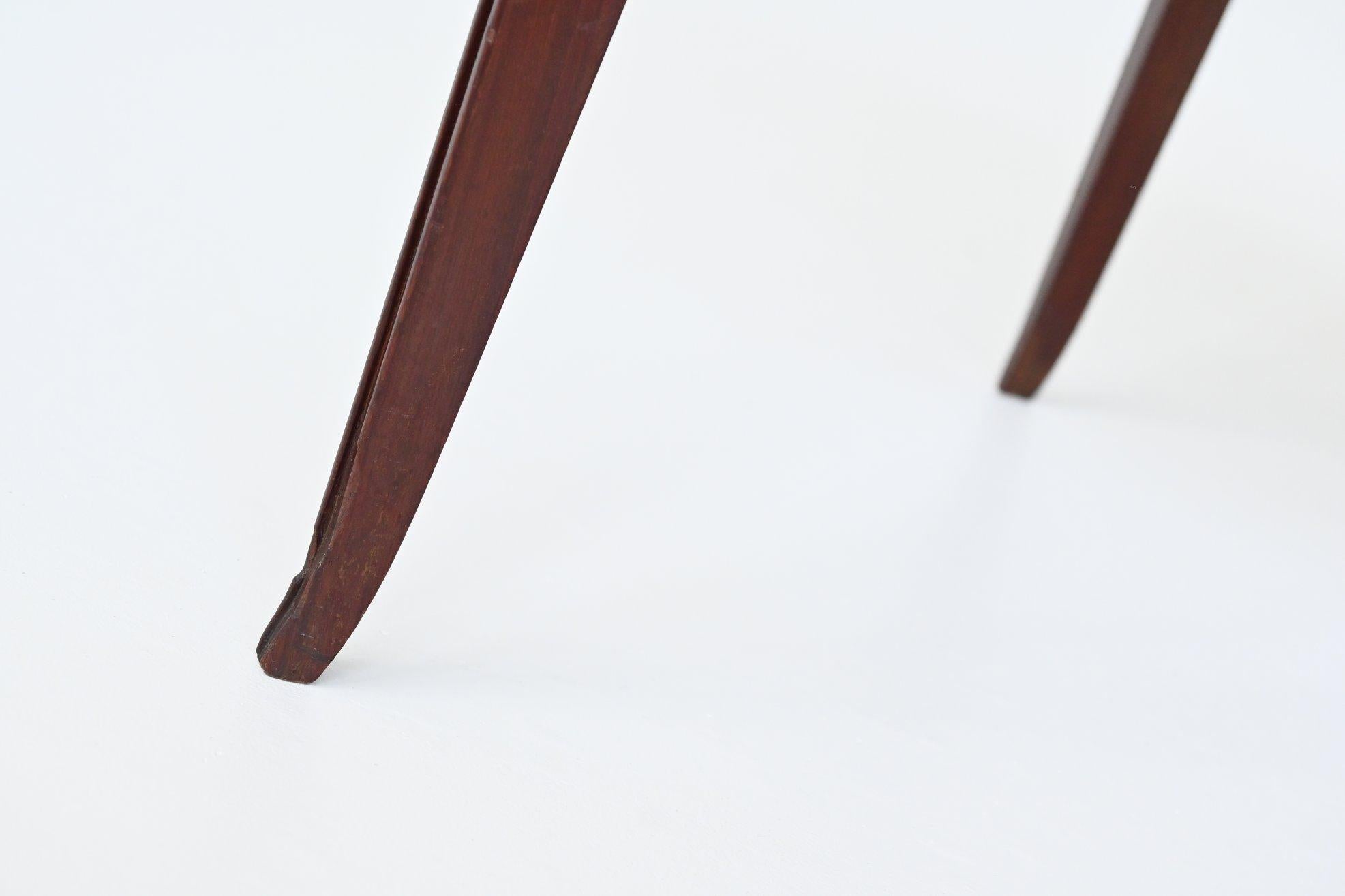 Italienischer Couchtisch im Vittorio Dassi-Stil aus Mahagoni, Italien 1960 im Angebot 10