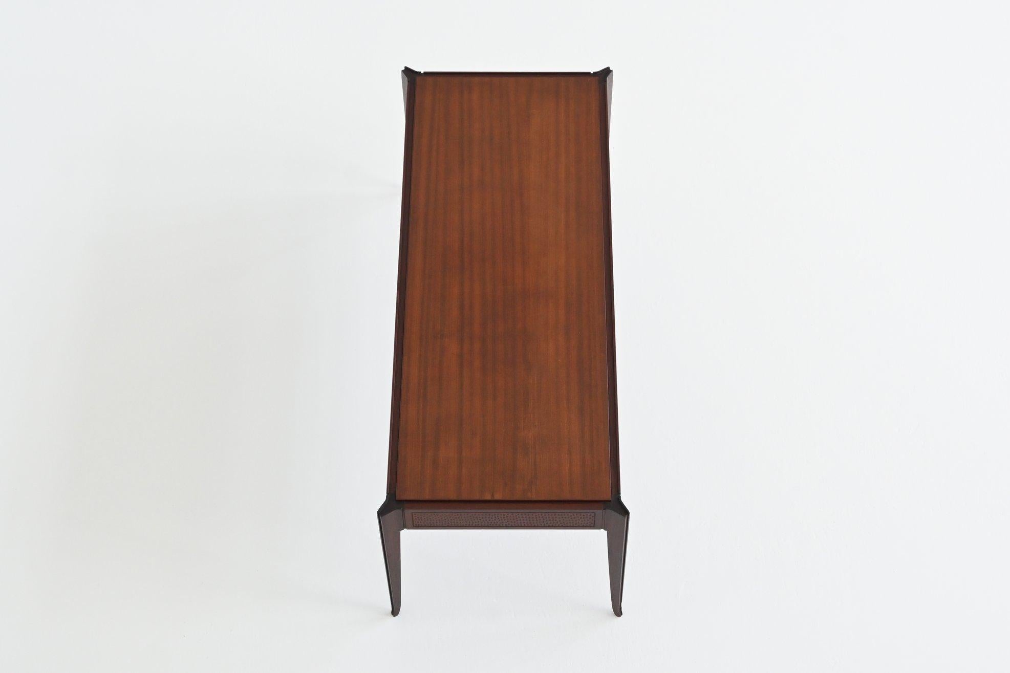 Italienischer Couchtisch im Vittorio Dassi-Stil aus Mahagoni, Italien 1960 im Angebot 12