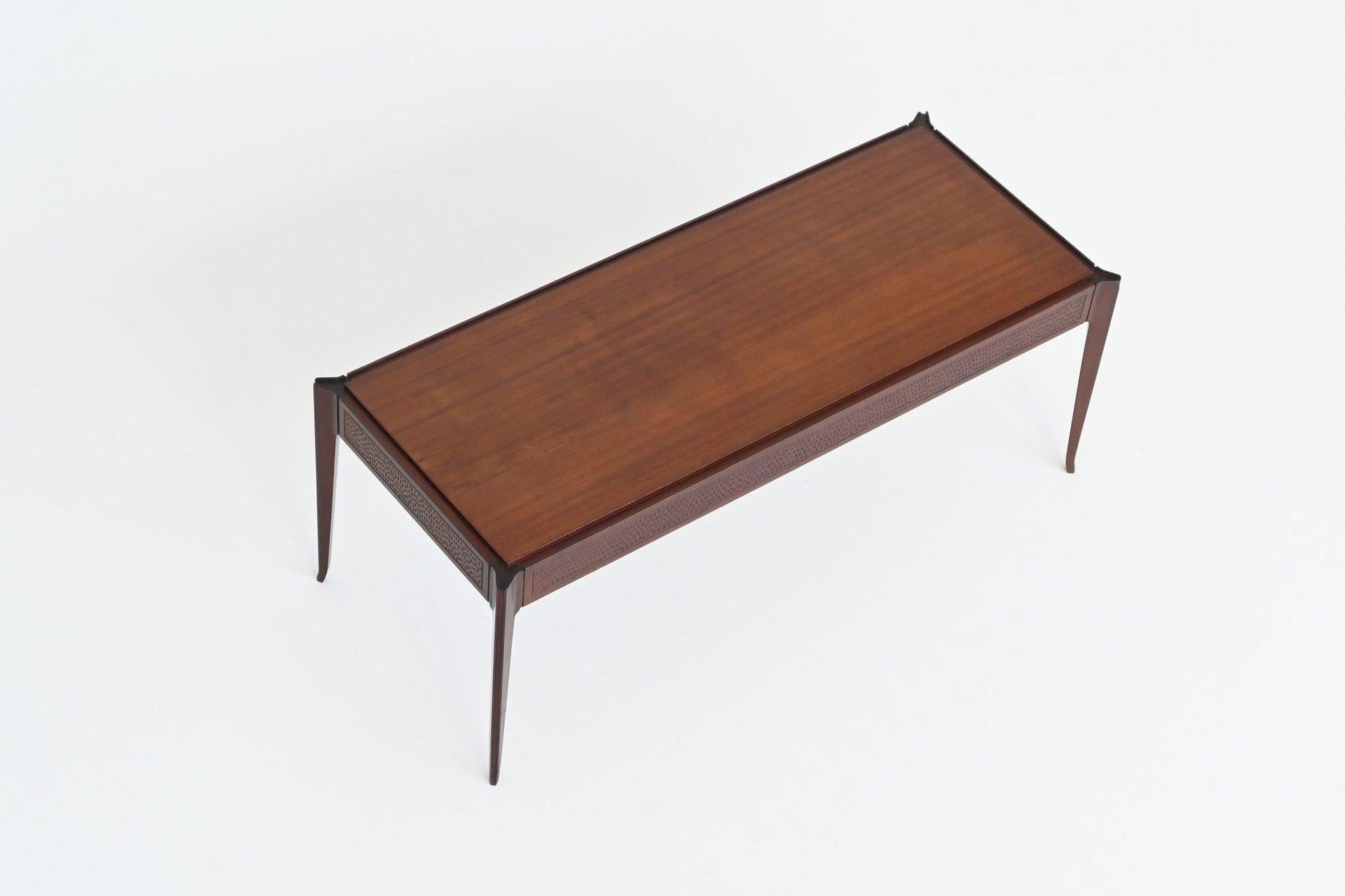 Vittorio Dassi style Italian coffee table in mahogany Italy 1960 For Sale 11