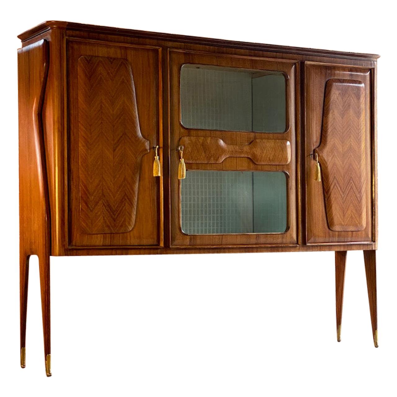 Vittorio Dassi Walnut Drinks Cabinet, Italy, Circa 1957