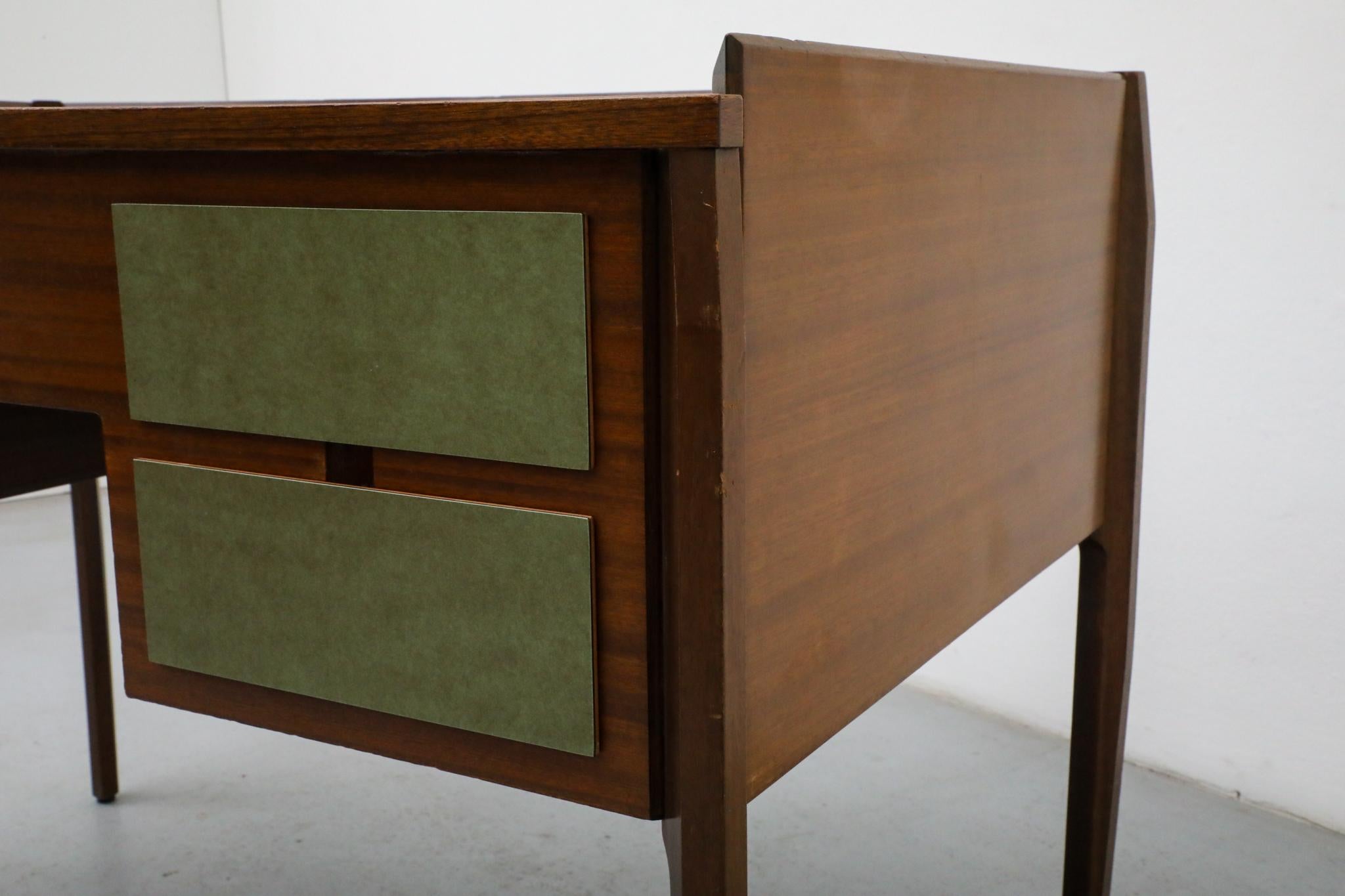Scrivania Vittorio Dassi, stile Gio Ponti, Greene & Greene, metà secolo in vendita 11