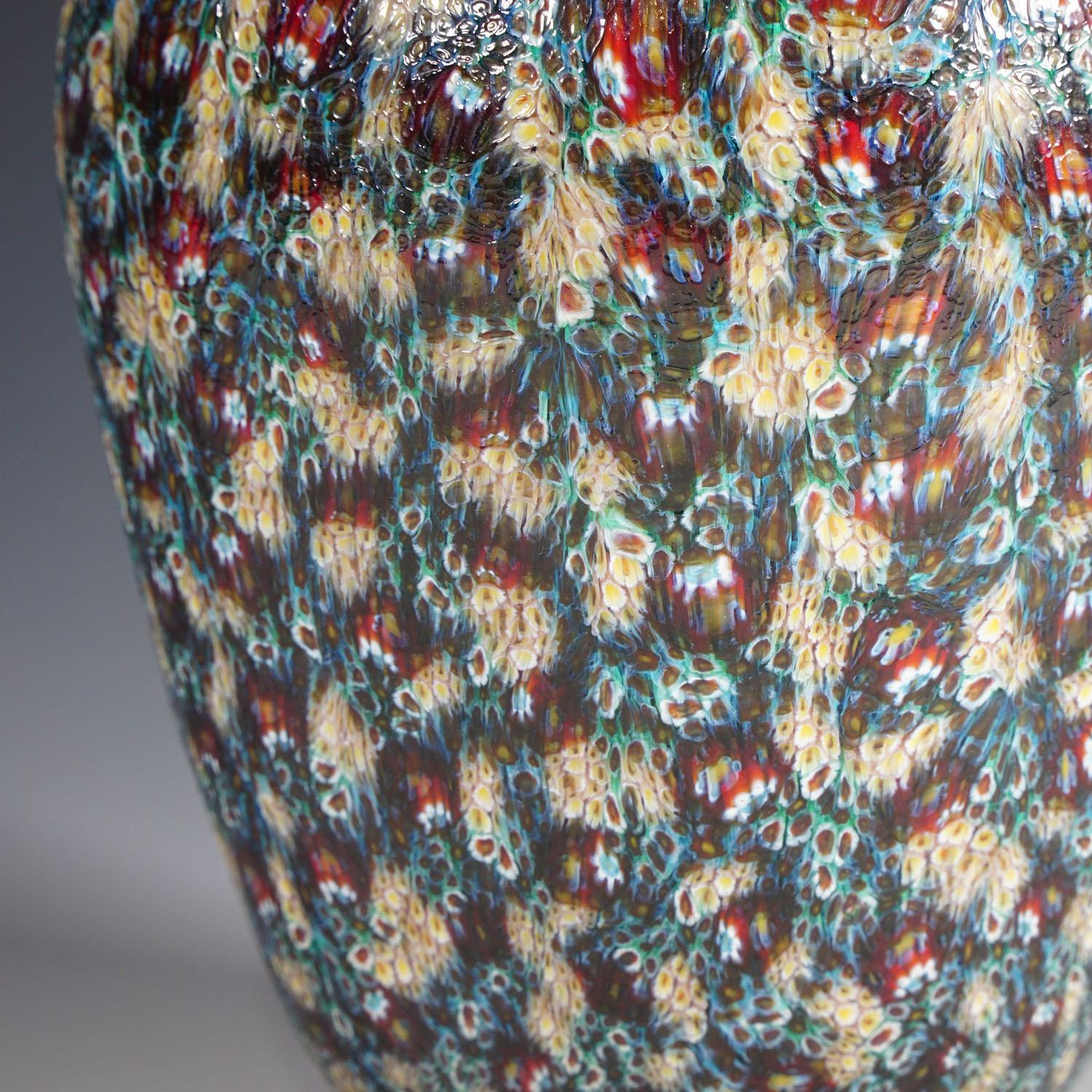 Mid-Century Modern Vase Vittorio Ferro avec murrine opaque de Murano, vers les années 2000 en vente