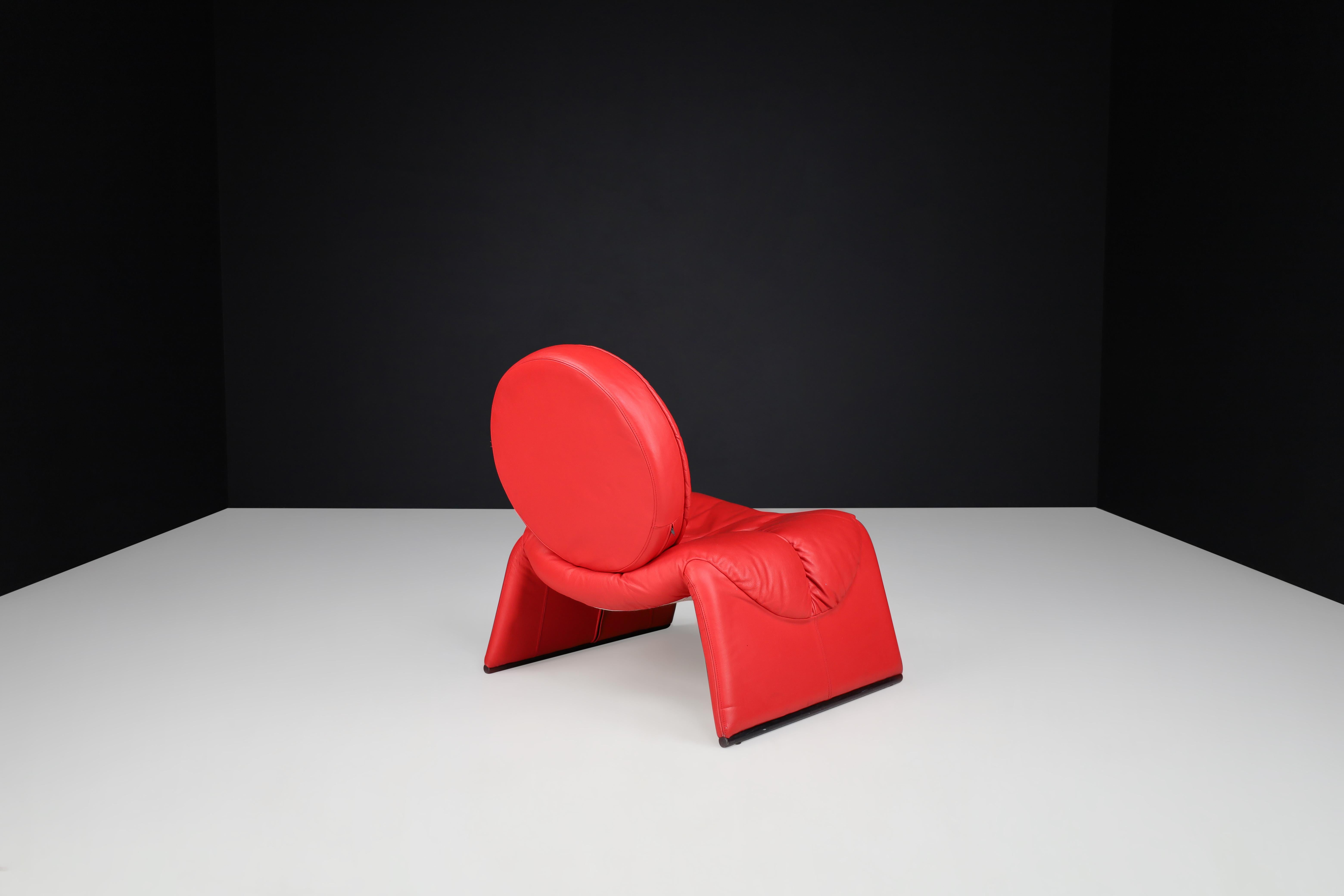 Italian Vittorio Introini for Saporiti Italia Red Leather Lounge Chair, Italy, 1980s For Sale