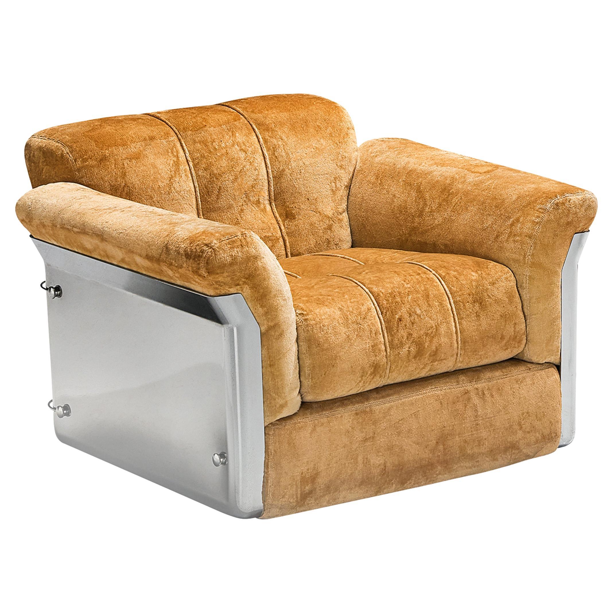 Vittorio Introini for Saporiti 'Larissa' Lounge Chair in Velvet  For Sale