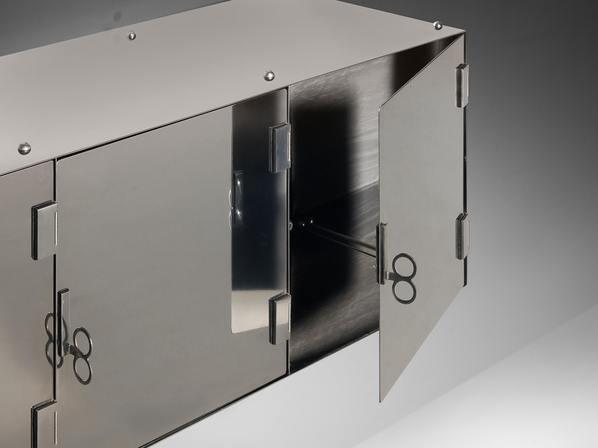 Vittorio Introini for Saporiti Mirrored Sideboard Polished Aluminum In Good Condition In Waalwijk, NL