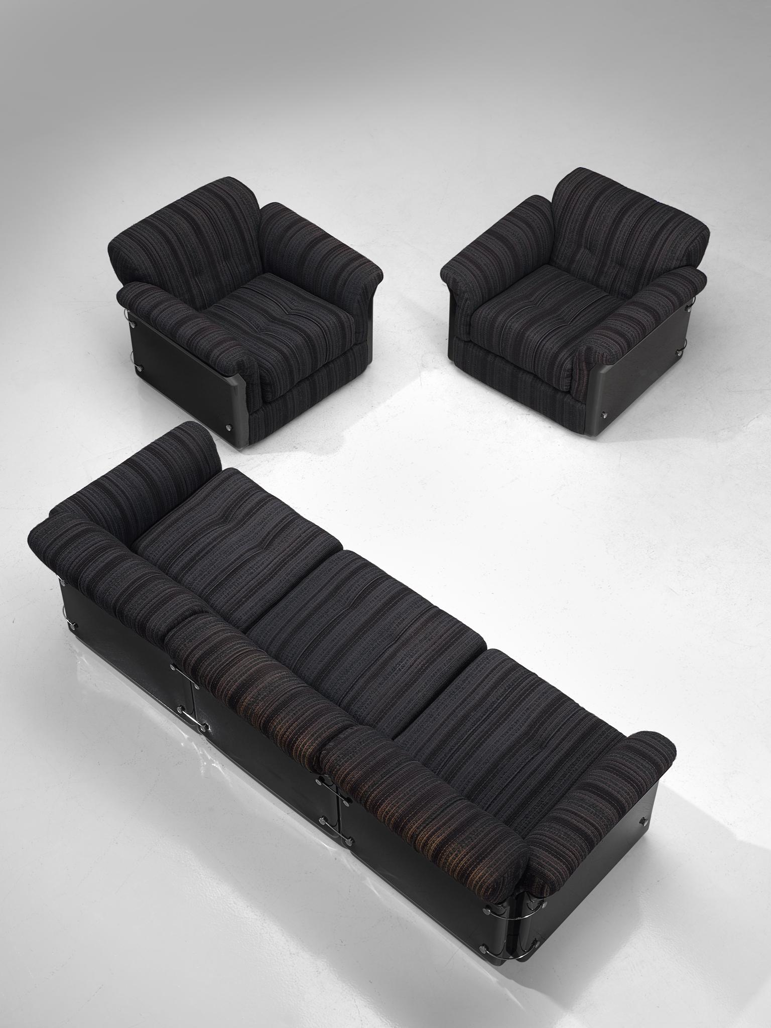 Vittorio Introini for Saporiti Pair of 'Larissa' Lounge Chairs 1