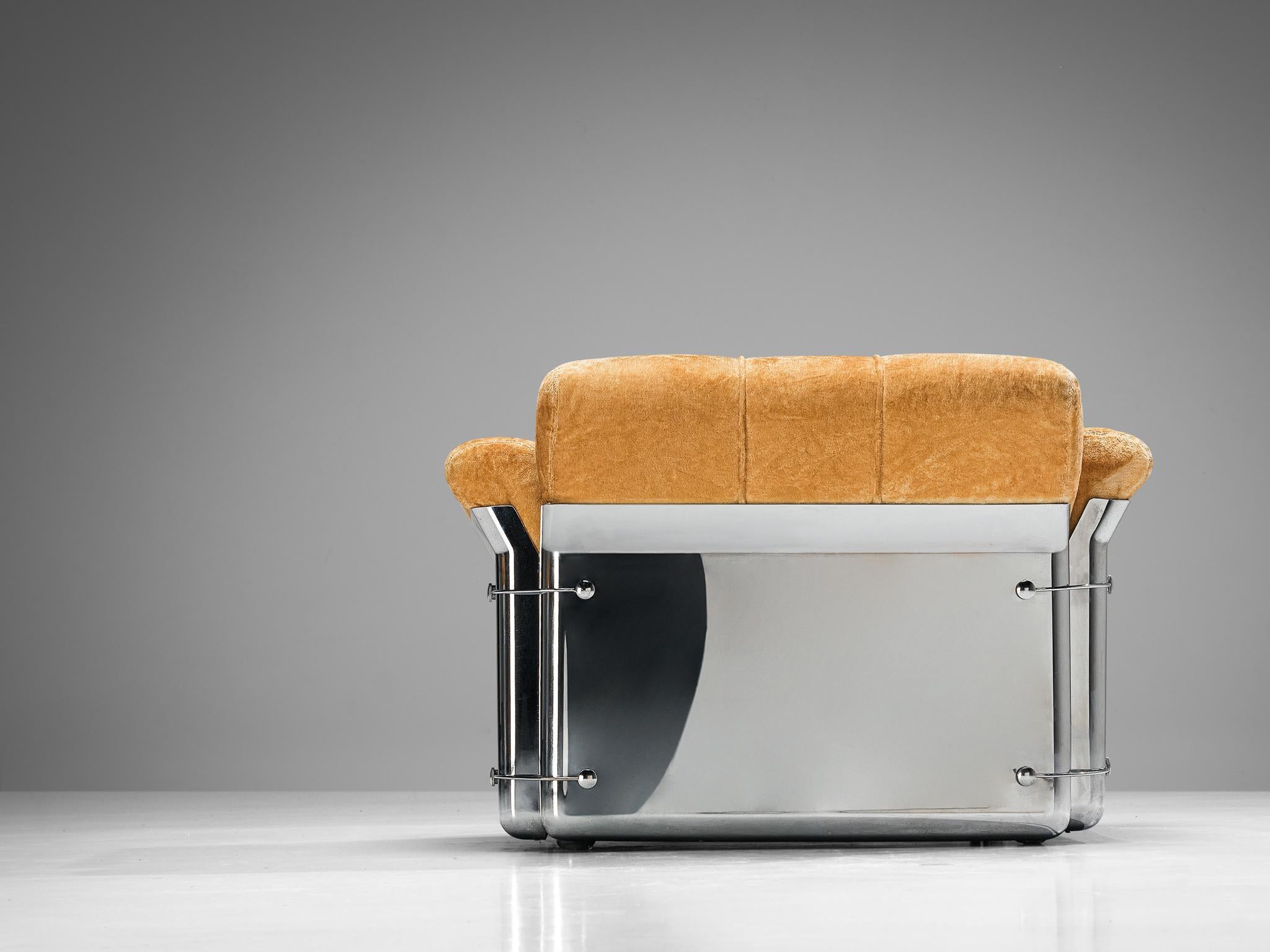 Italian Vittorio Introini for Saporiti Pair of 'Larissa' Lounge Chairs in Velvet  For Sale