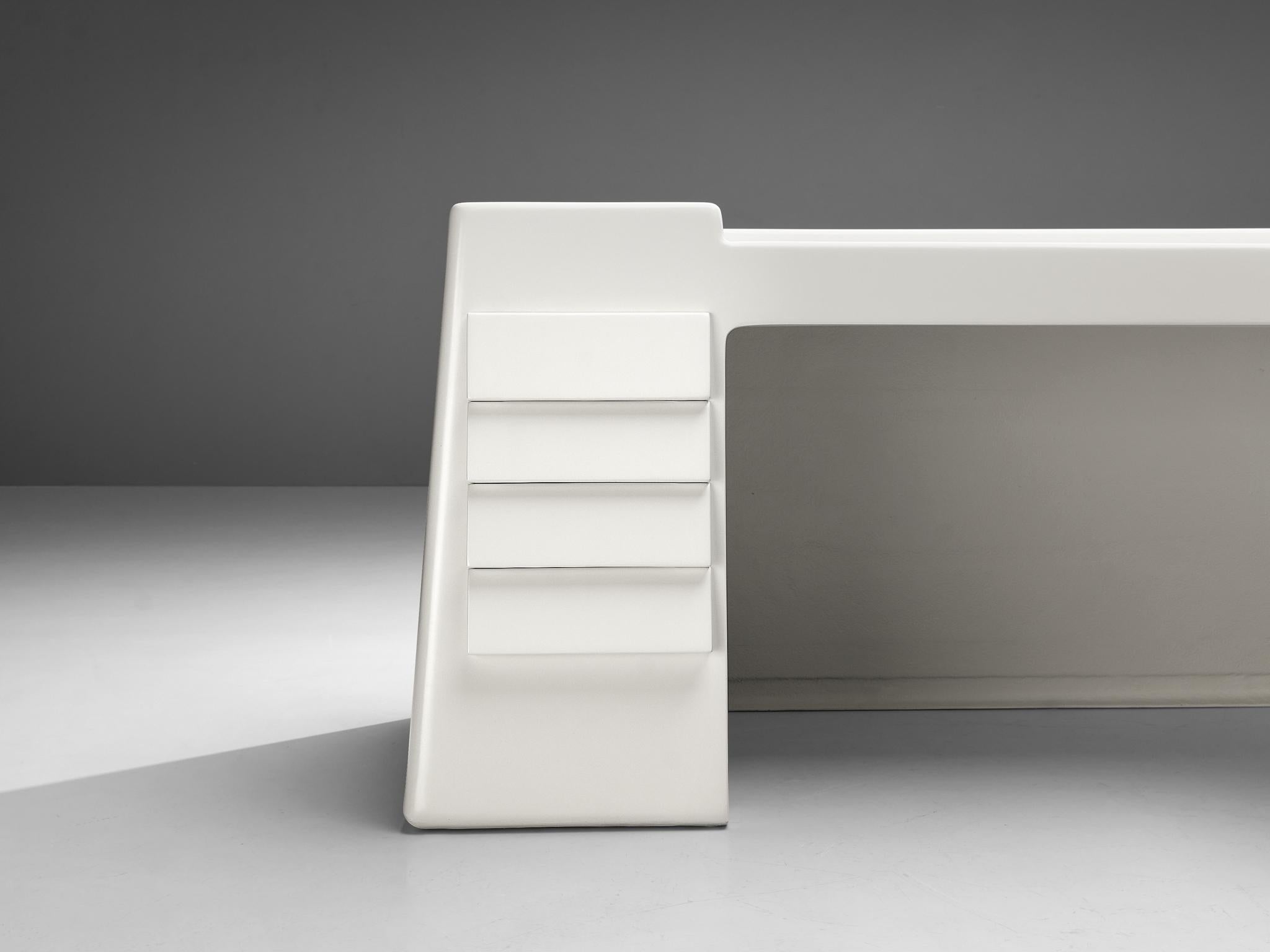 Vittorio Introini for Saporiti Rare Sculptural Desk in White Fiberglass For Sale 4