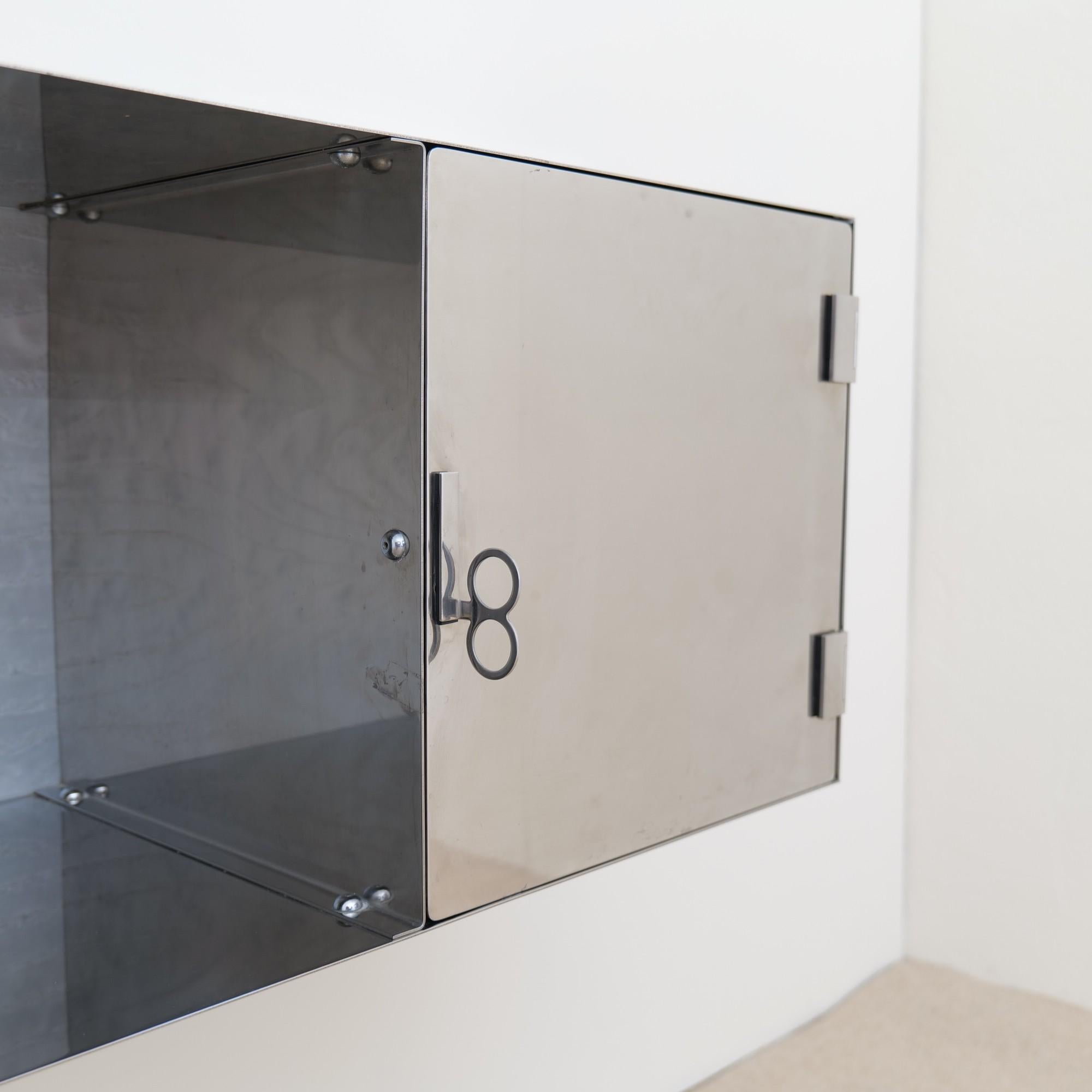 Vittorio Introini for Saporiti wall mounted sideboard - 1970s For Sale 7