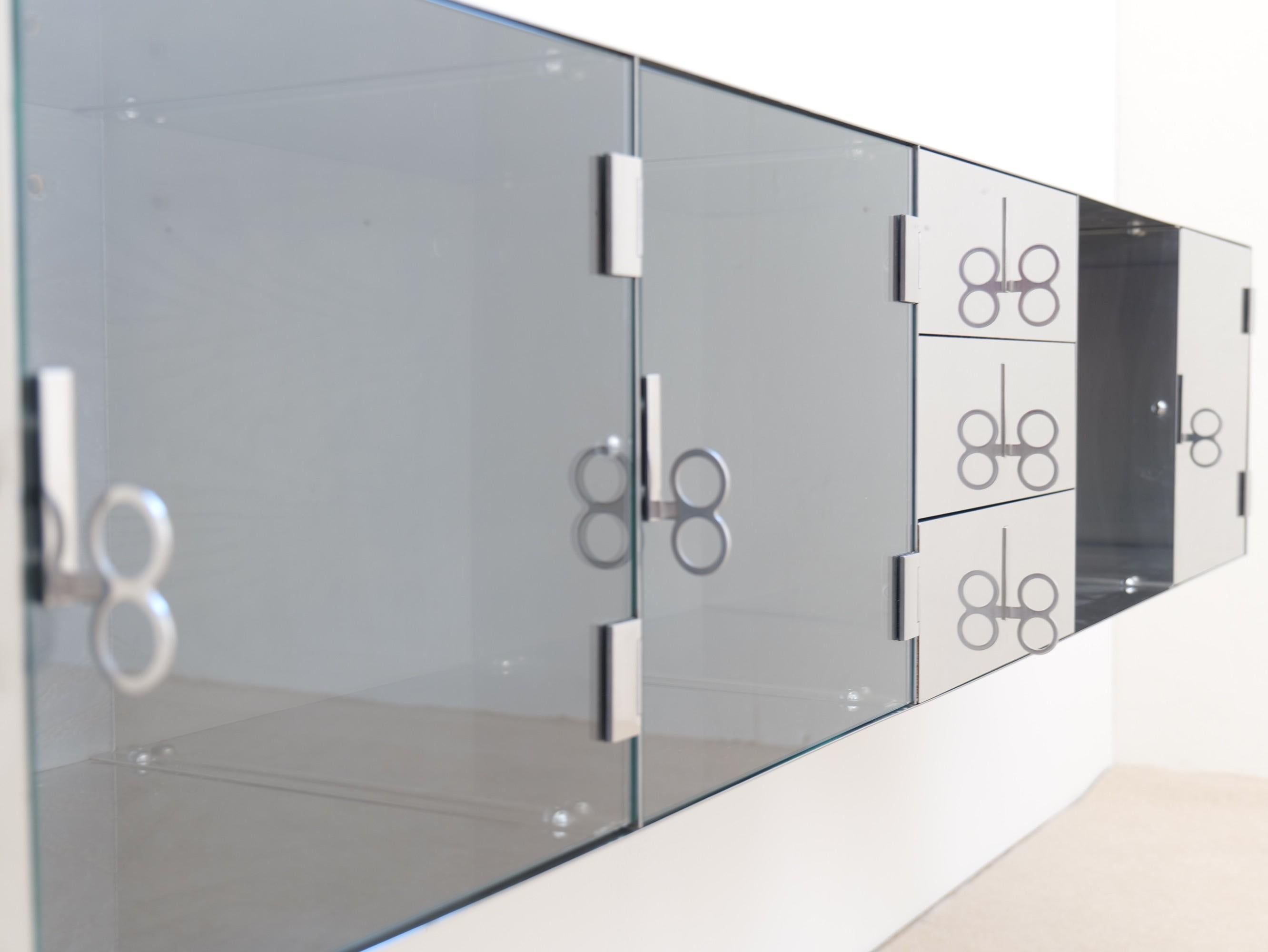 German Vittorio Introini for Saporiti wall mounted sideboard - 1970s For Sale