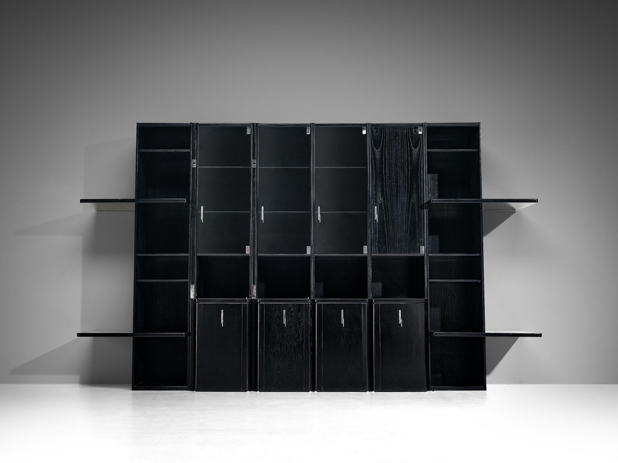 Post-Modern Vittorio Introini for Saporiti Wall Unit in Lacquered Ash and Chrome  For Sale