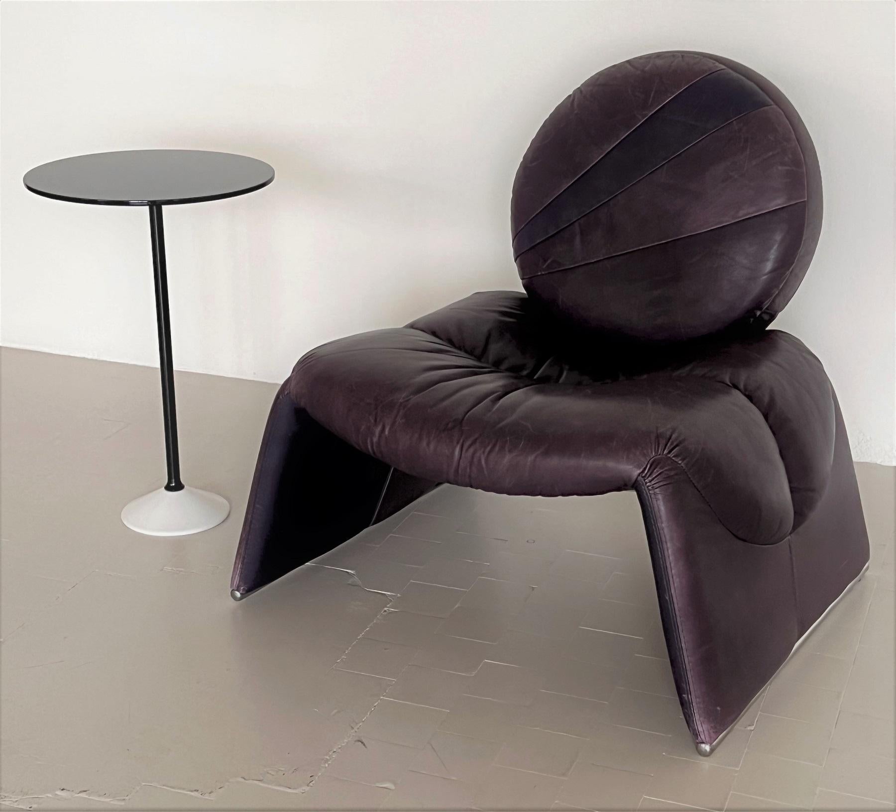 Vittorio Introini fauteuil de salon P35 violet pour Saporiti, années 1980 en vente 3