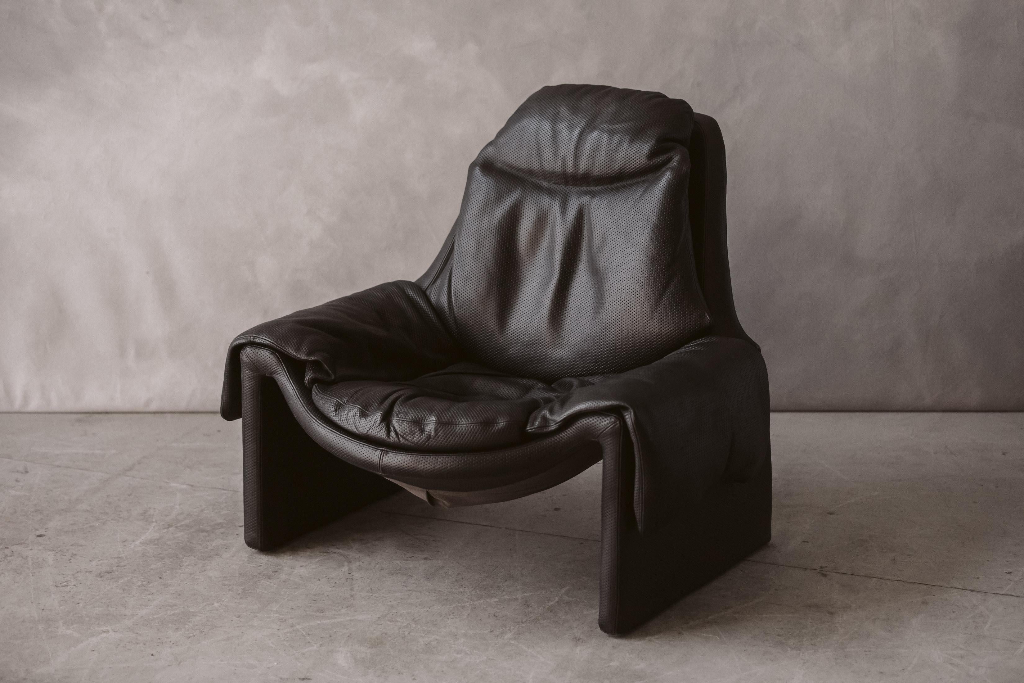 European Vittorio Introini 'Proposals' P60 Lounge Chair for Saporiti, Circa 1970 For Sale
