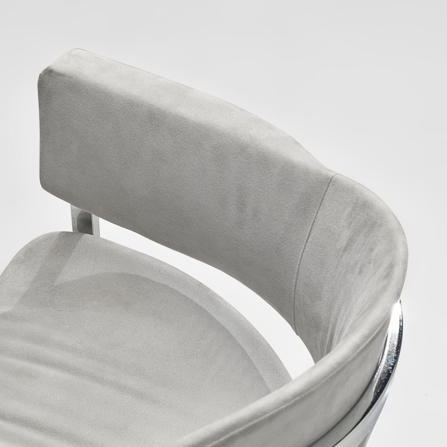Vittorio Introini Set of Four Dining Chairs in Chromed Steel & Grey Fabric In Good Condition In Waalwijk, NL