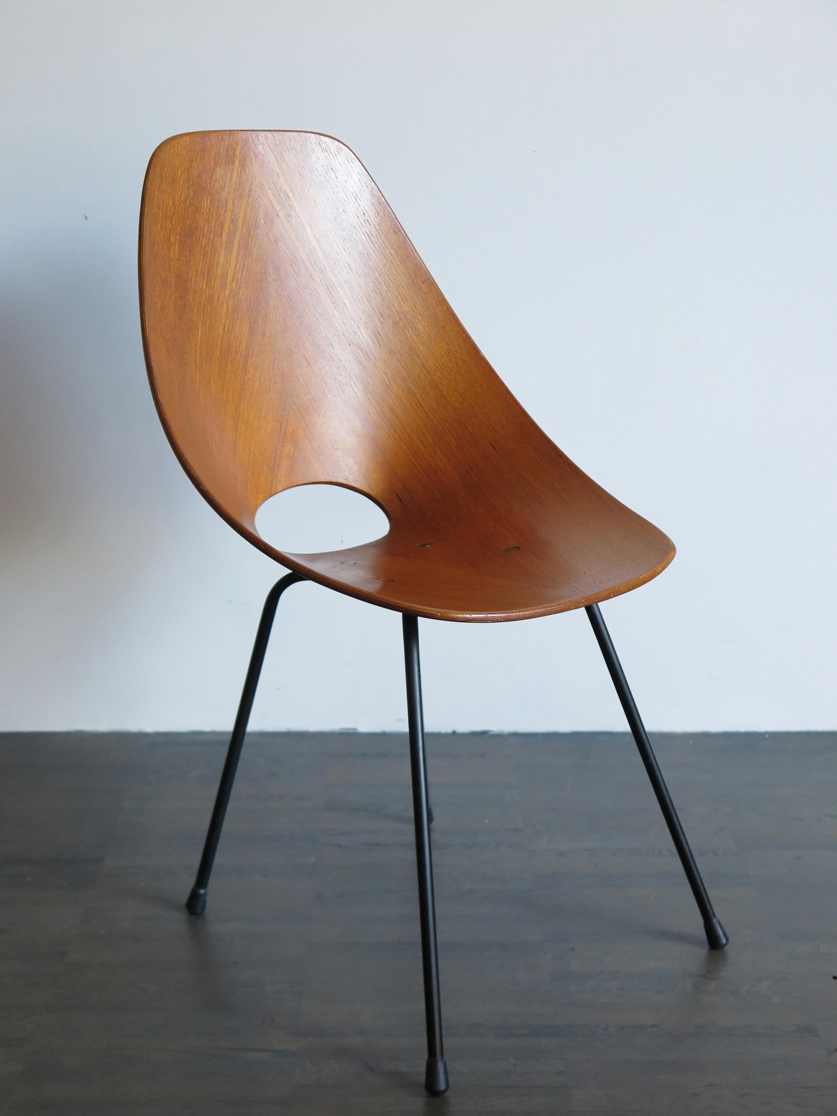 Vittorio Nobili Italian Wood Medea Chairs for Fratelli Tagliabue, 1950s For Sale 2
