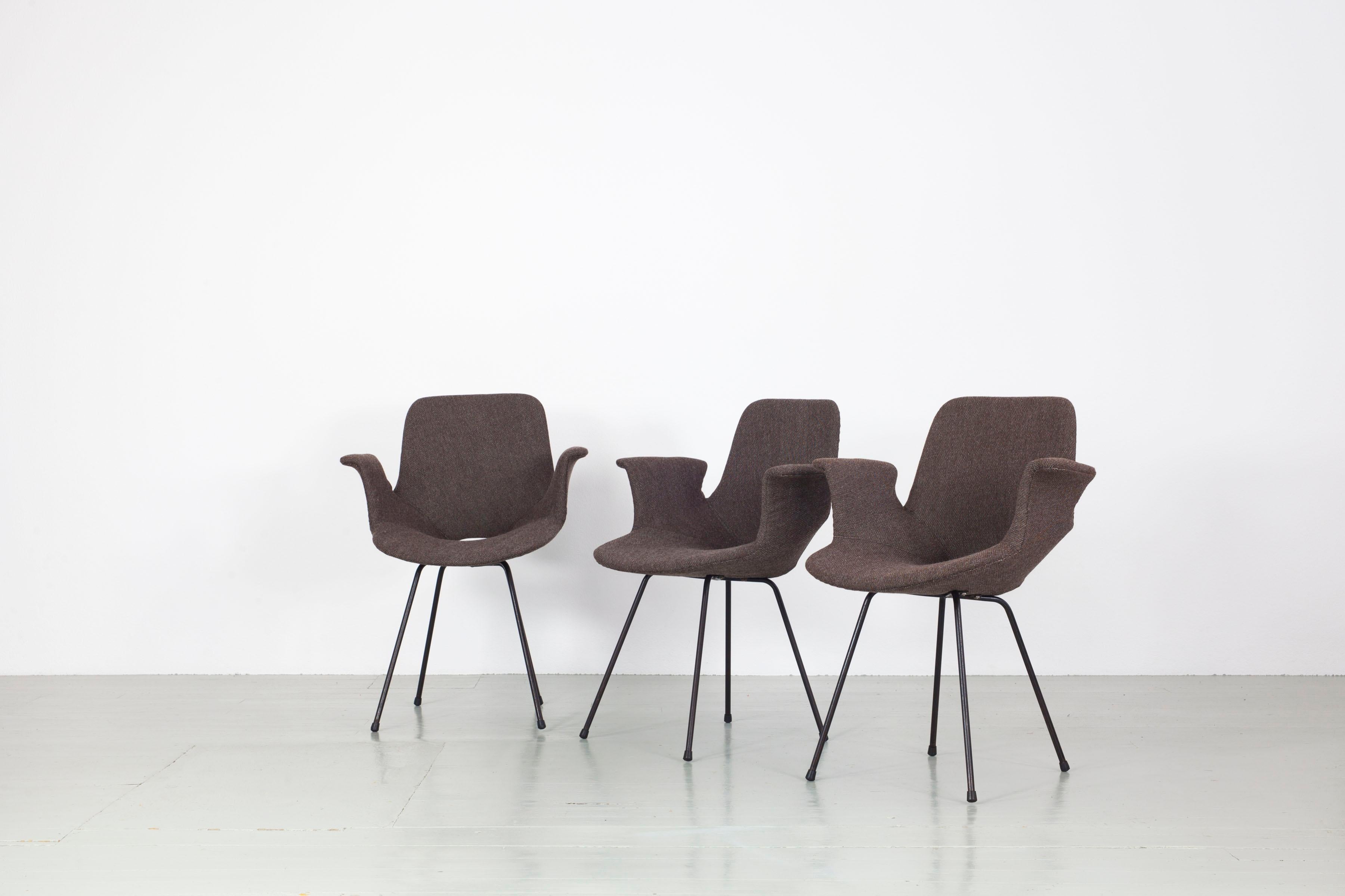 Mid-Century Modern Vittorio Nobili ensemble de trois fauteuils italiens « Medea », années 1960 en vente
