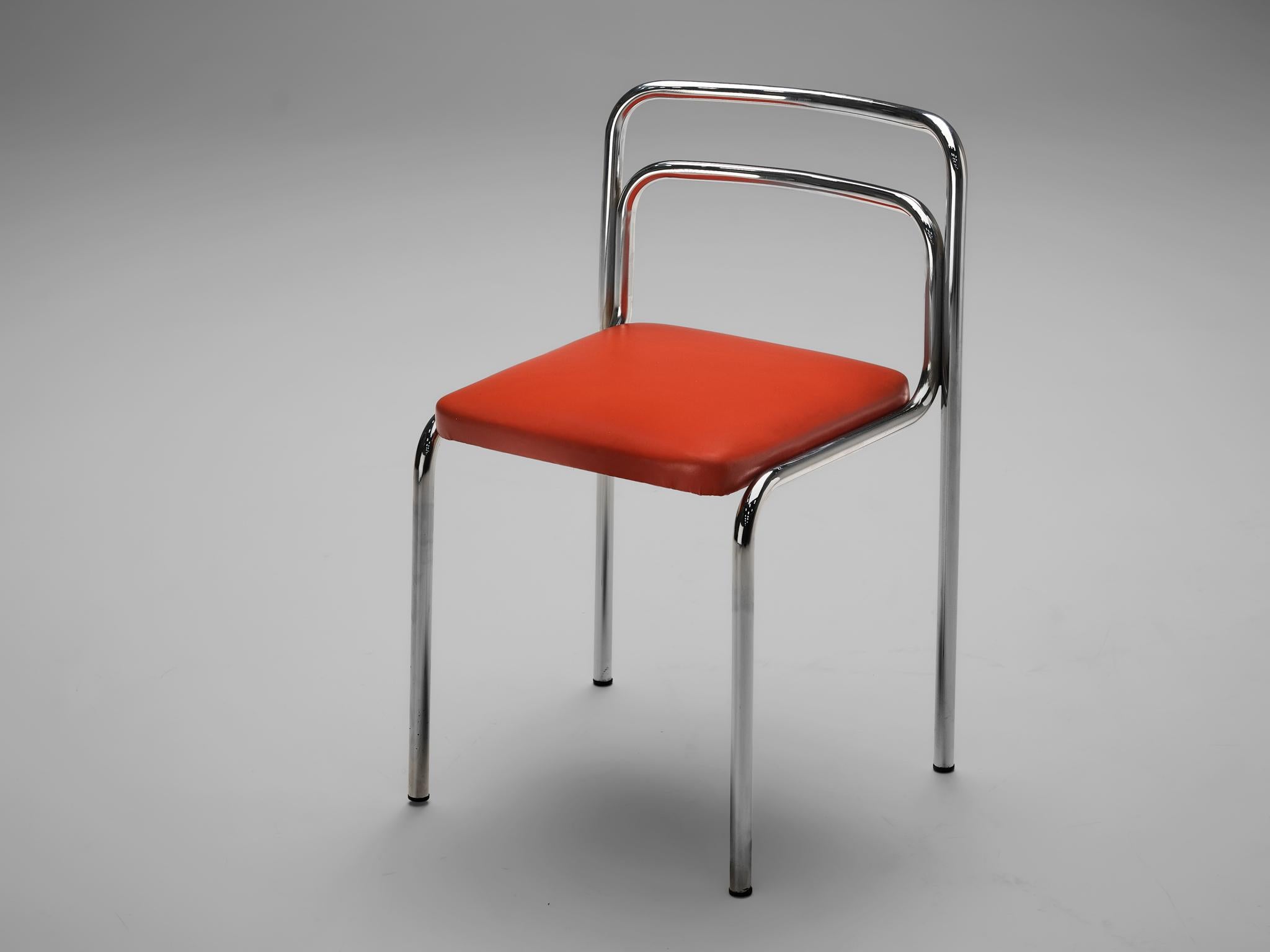 Vittorio Parigi & Nanni Prina pour Molteni, chaise de bureau modèle 'Orix', simili cuir, métal chromé, Italie, circa. 1970. 

Cette chaise de Vittorio Parigi & Nanni Prina fait partie de la série 'Orix'. Ce design rappelle vraiment l'éthique des