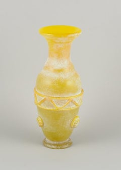 Vittorio Rigattieri for Seguso/Murano, Italy. Large art glass vase.